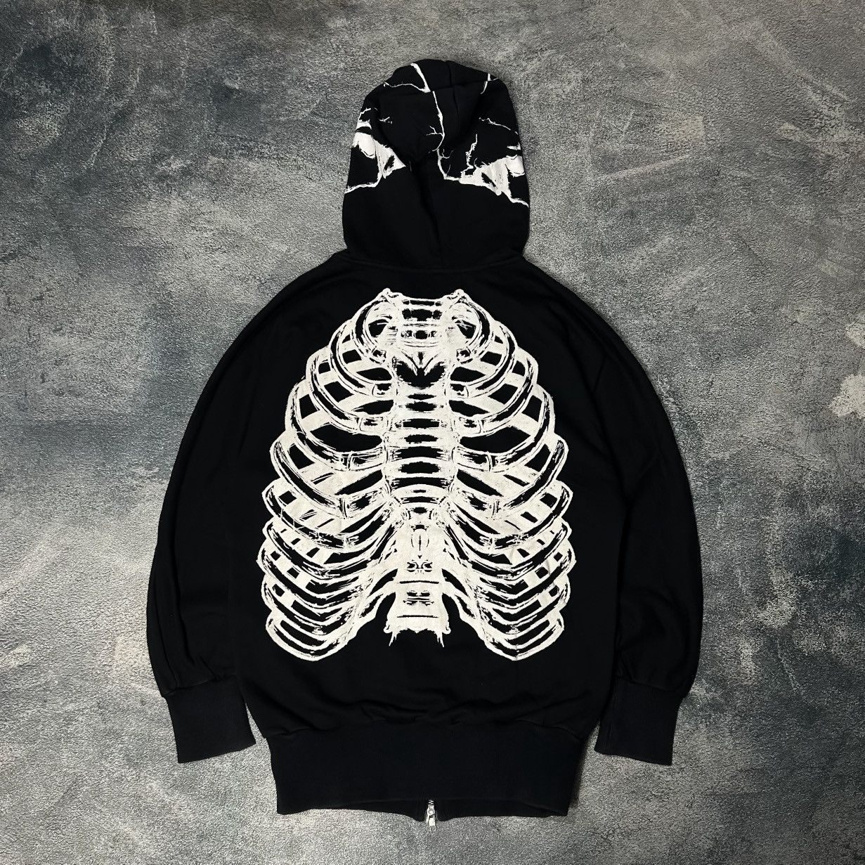 Japanese Brand Glad News Skelton big logo Hoodie Size US L / EU 52-54 / 3 - 2 Thumbnail
