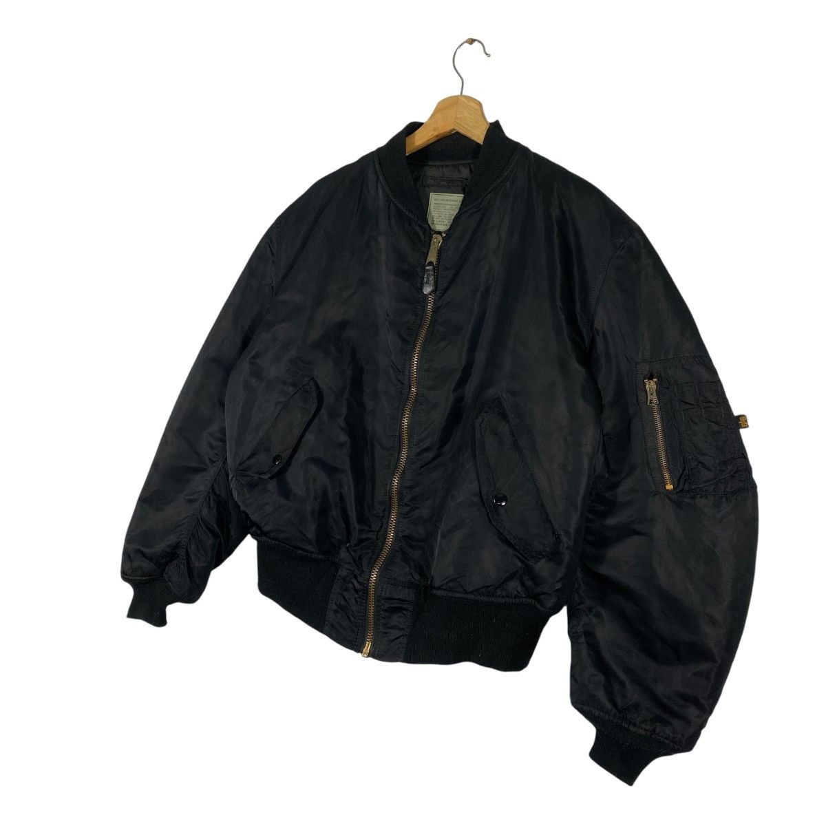 Alpha Industries Vintage Alpha Industries MA-1 Bomber Jacket Flyers Mens Size US L / EU 52-54 / 3 - 2 Thumbnail