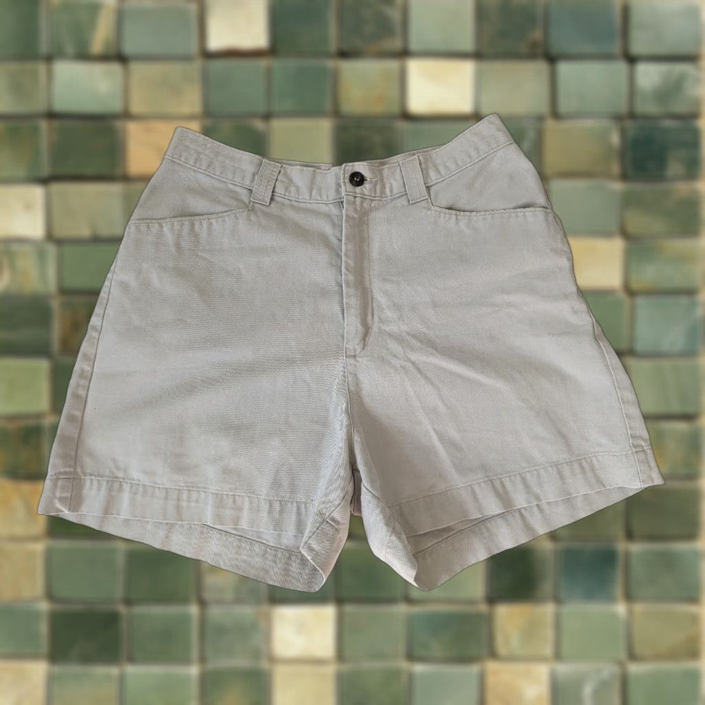 Lee VINTAGE 90s Lee Riveted Chino High Rise Mom Shorts Made USA Size 8 Blue Denim Shorts Womens S4W 29x4 12 Rise 4 Inseam Hips 44 Size 30" / US 8 / IT 44 - 1 Thumbnail