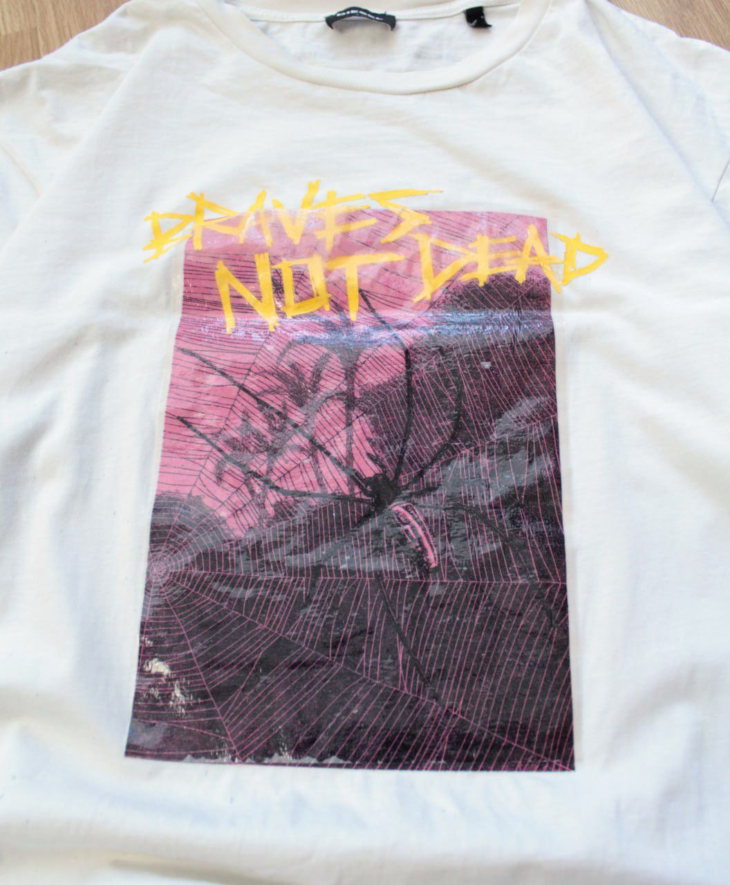 Diesel 🔥 Diesel Braves Not Dead Distressed T Shirt Y2K 90s Thrashed Size US XL / EU 56 / 4 - 5 Thumbnail