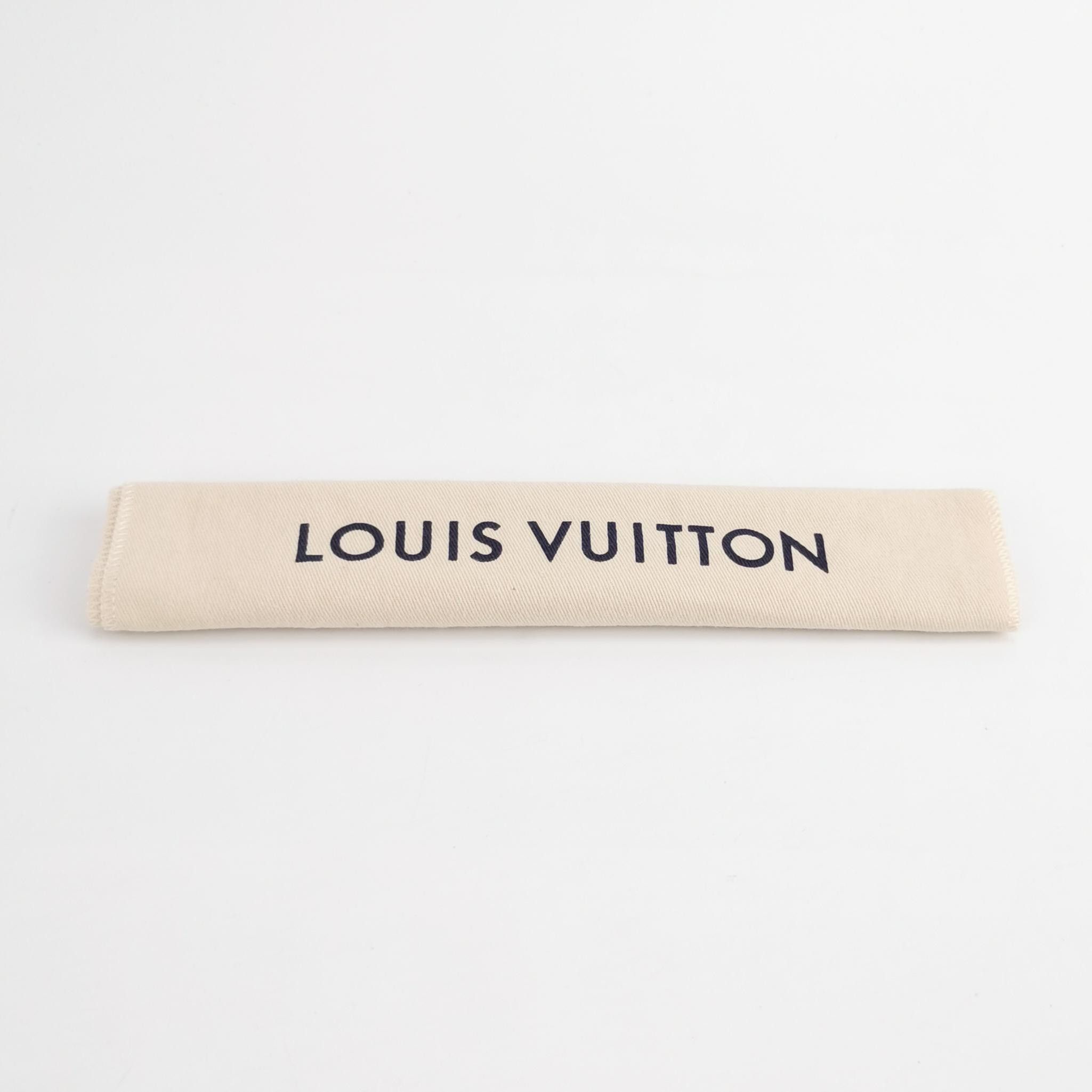 Louis Vuitton Louis Vuitton (LV) Small Cowhide Solid Color Water Ripple C Size ONE SIZE - 4 Thumbnail