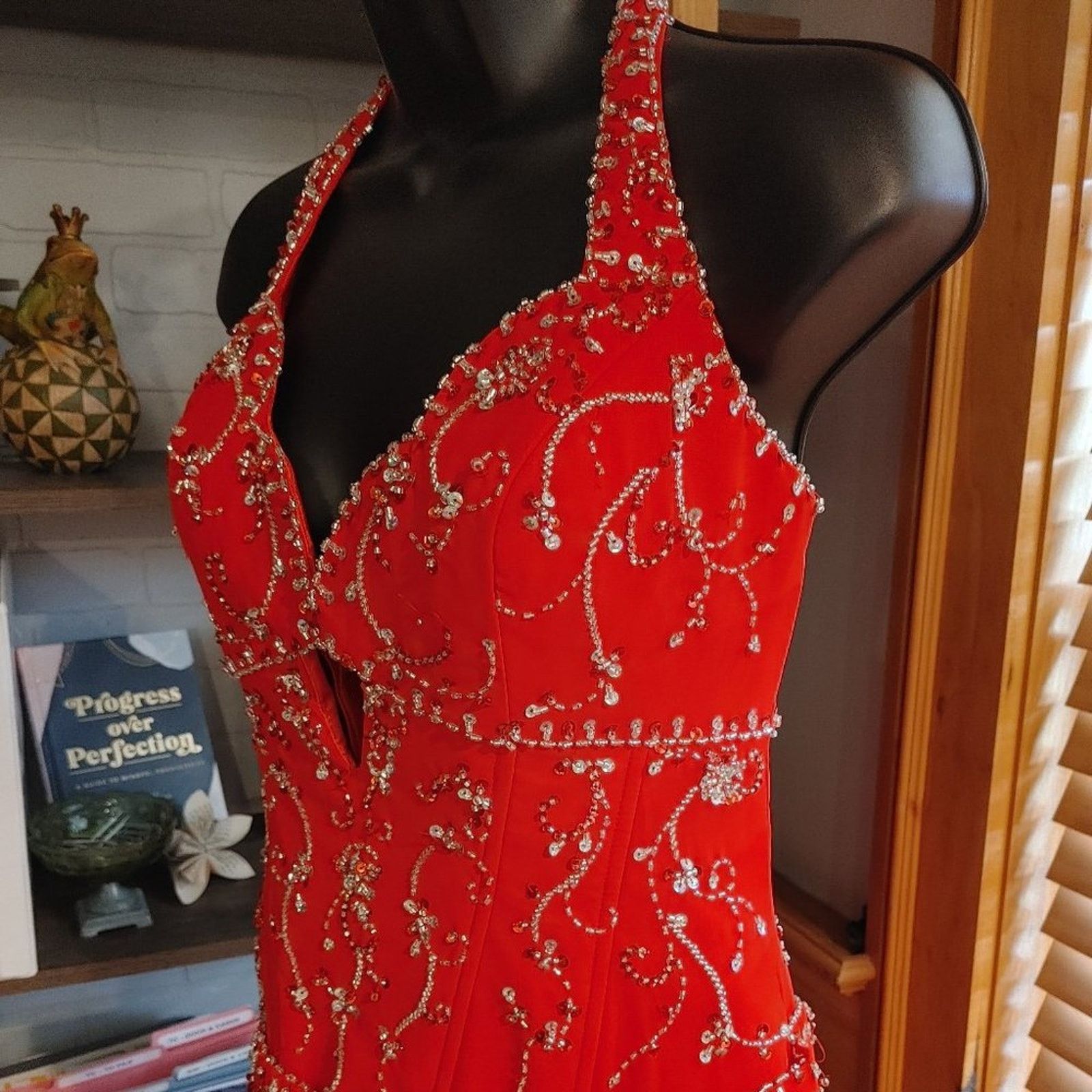 Other Beaded Formal Gown - Halter w/ Thigh-high Slit (Size 11/12) Size XL / US 12-14 / IT 48-50 - 2 Thumbnail
