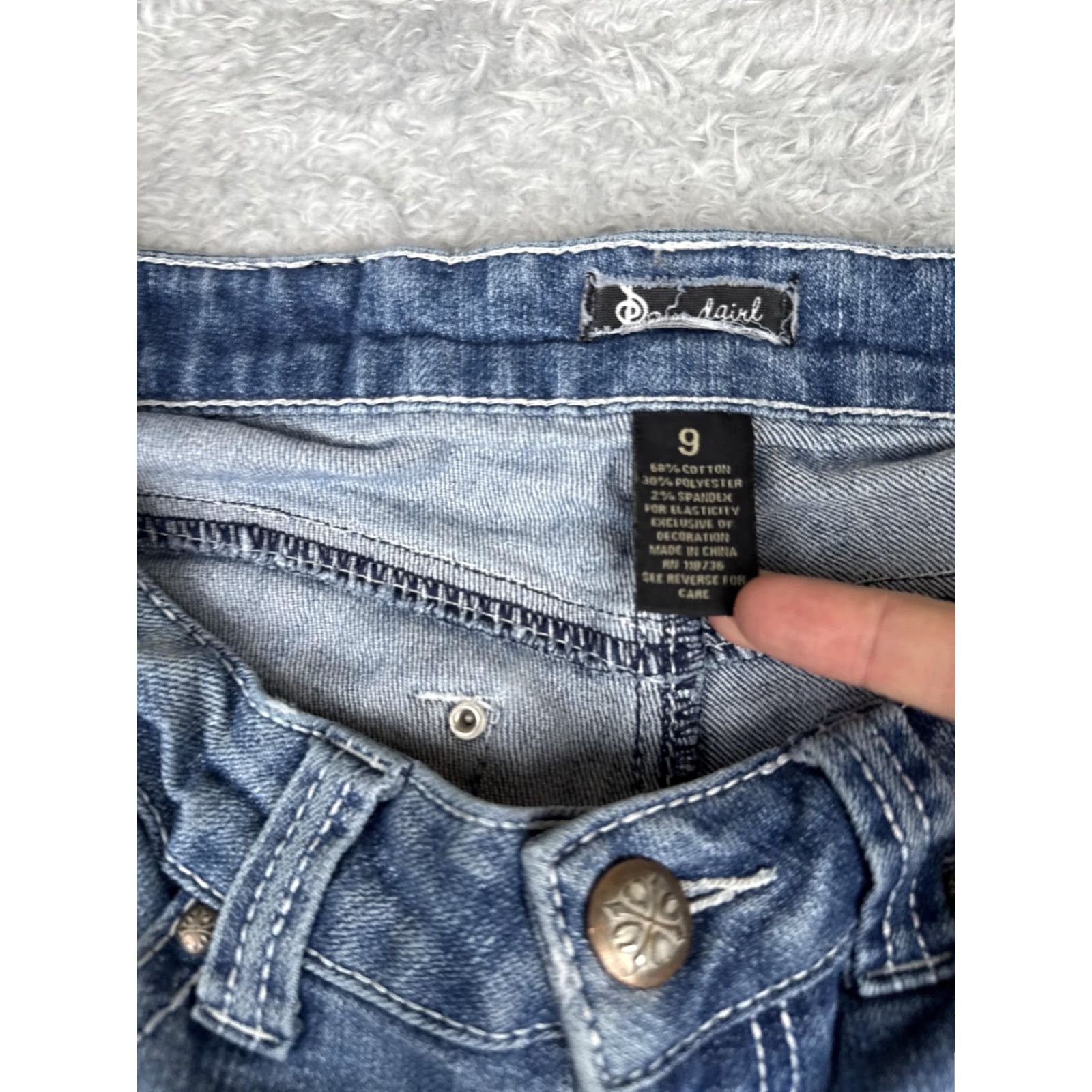Denime Soundgirl Jeans Bootcut Juniors 9 Blue Med Wash Low Rise Stretch 30x31 Denim Size 30" / US 8 / IT 44 - 6 Thumbnail