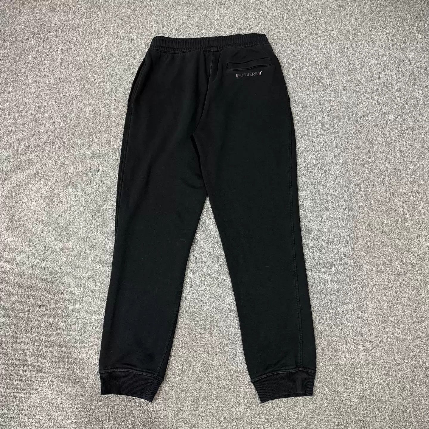Burberry Burberry Black Back Logo Sweatpants L 95 New Size US 34 / EU 50 - 2 Thumbnail
