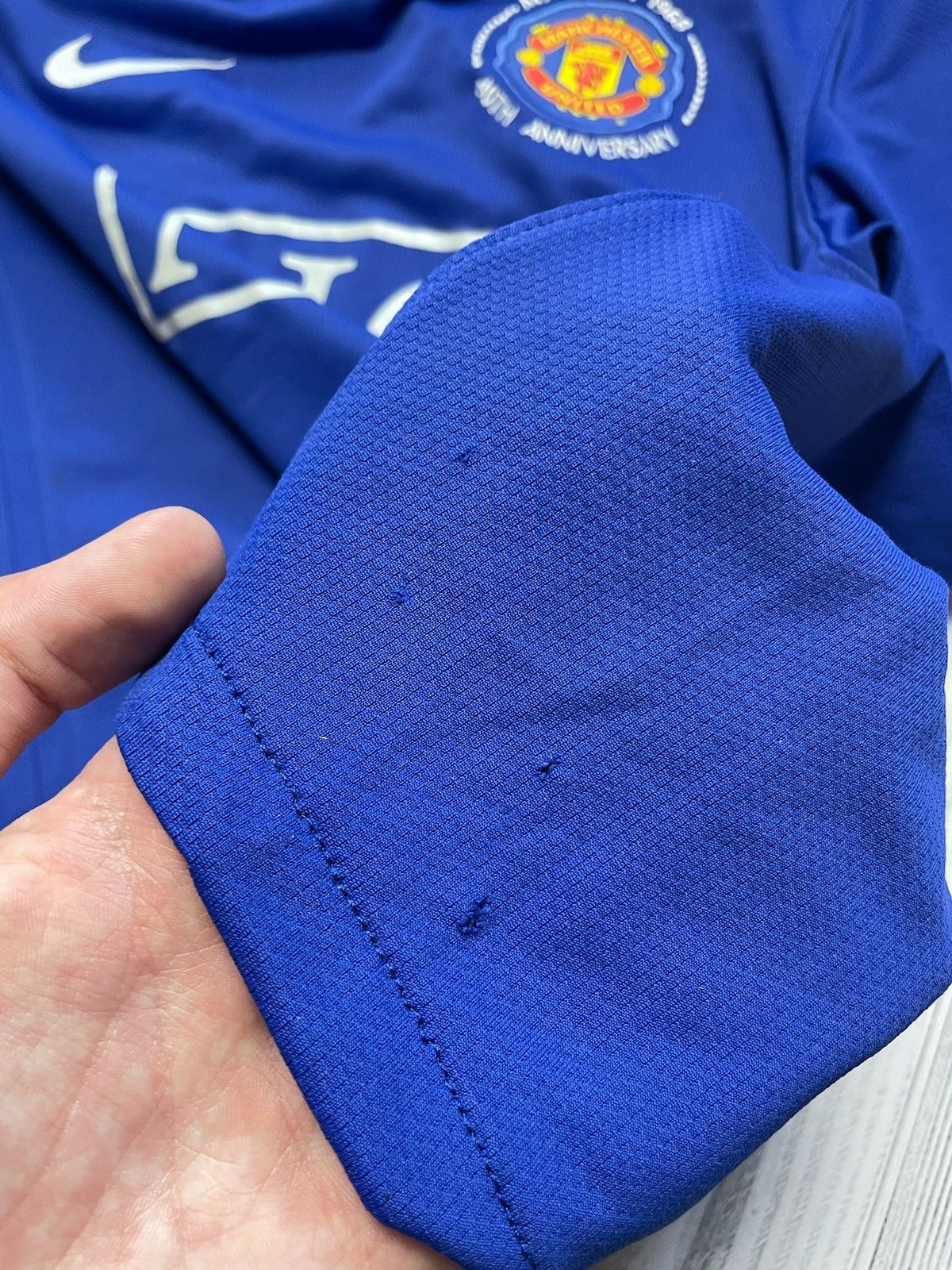Nike × Vintage Vintage Nike Manchester United soccer jersey size Xs blue Size US XS / EU 42 / 0 - 6 Thumbnail