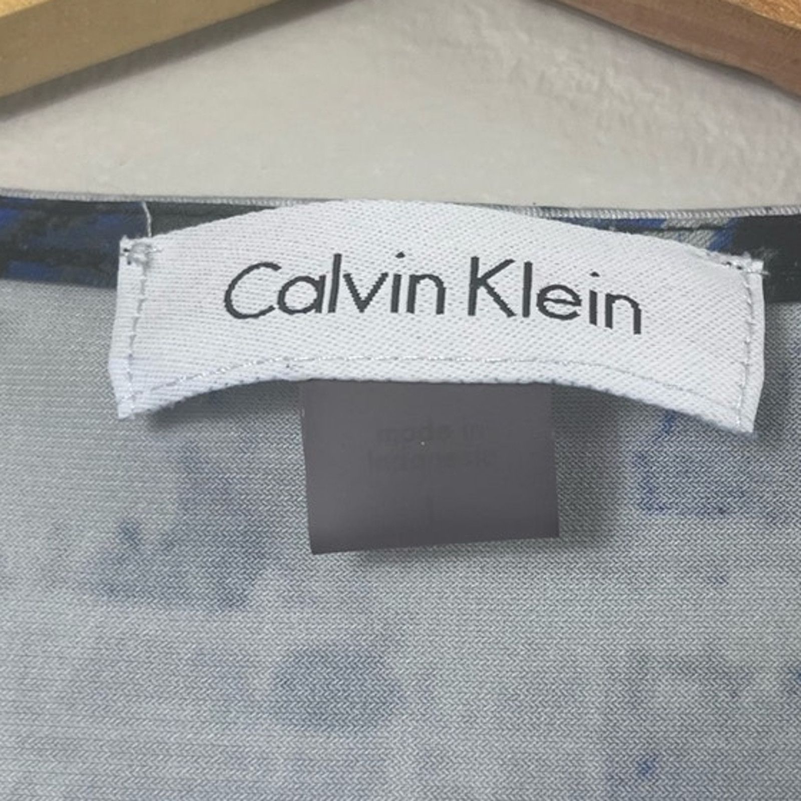Calvin Klein Women's Blue and Black Calvin Klein Tank Top L Size L / US 10 / IT 46 - 2 Thumbnail
