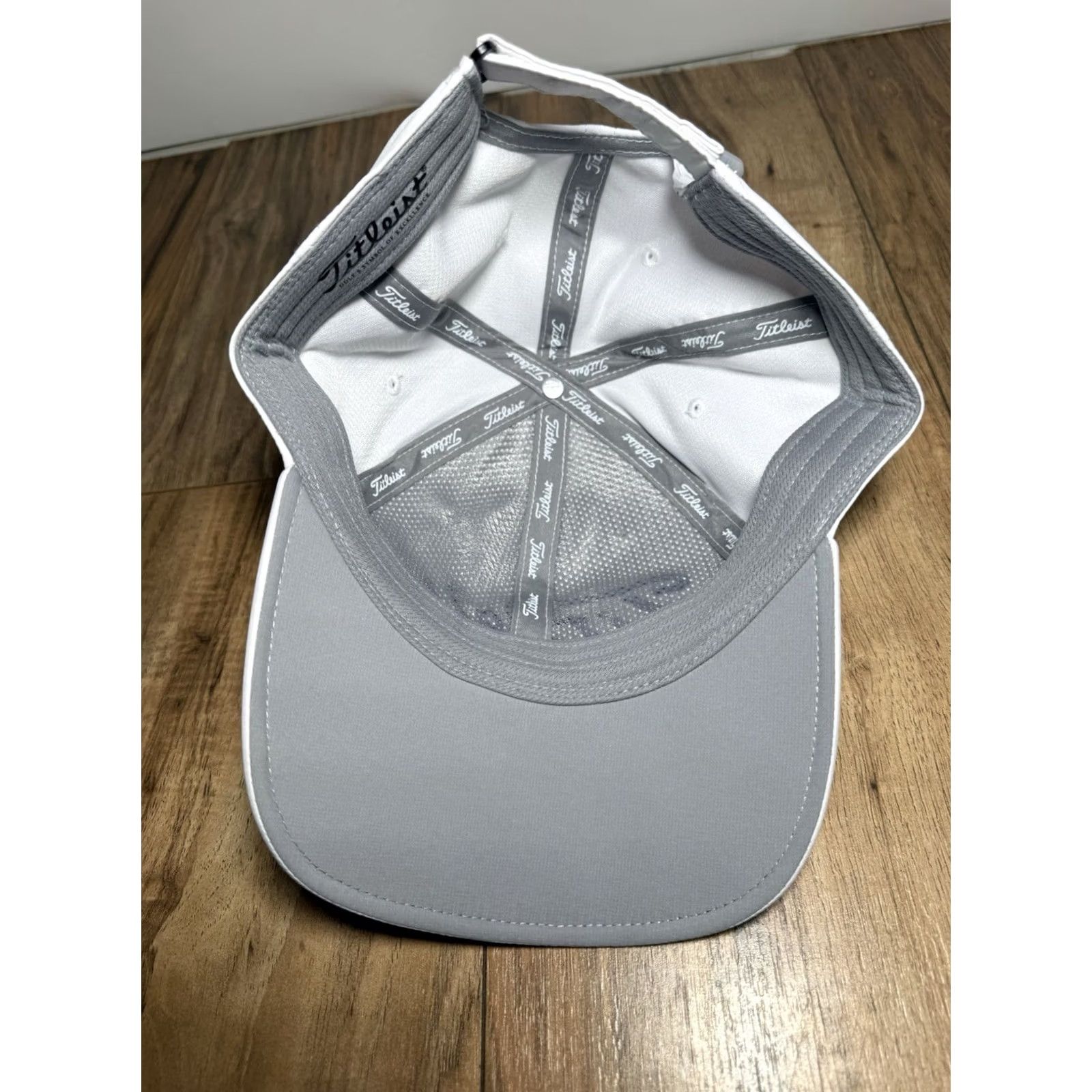 Titleist Titleist Golf Pro V1 Performance Adjustable White Purple Lavender Script Cap Size ONE SIZE - 5 Thumbnail