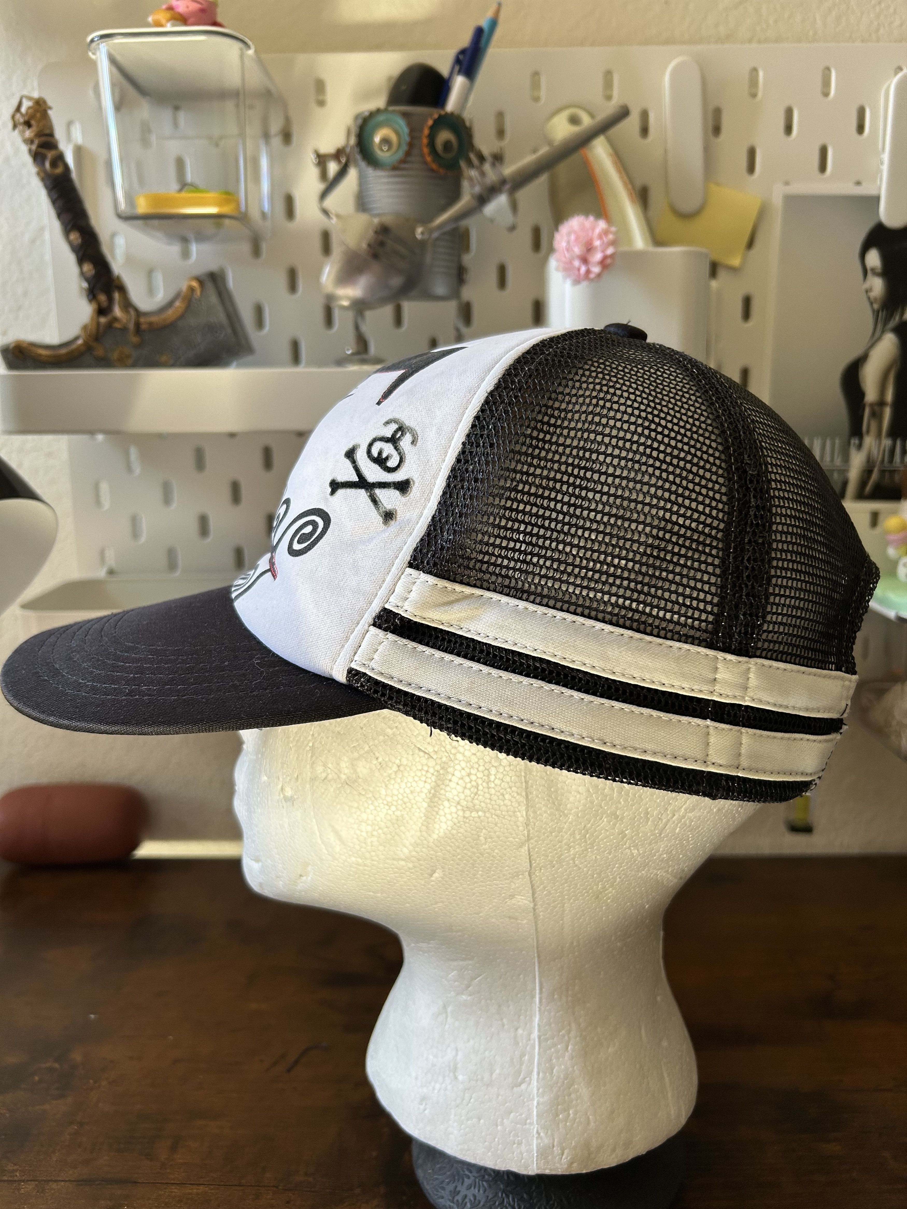 Stussy 2000s Vintage Trucker Hat with pin Size ONE SIZE - 2 Thumbnail