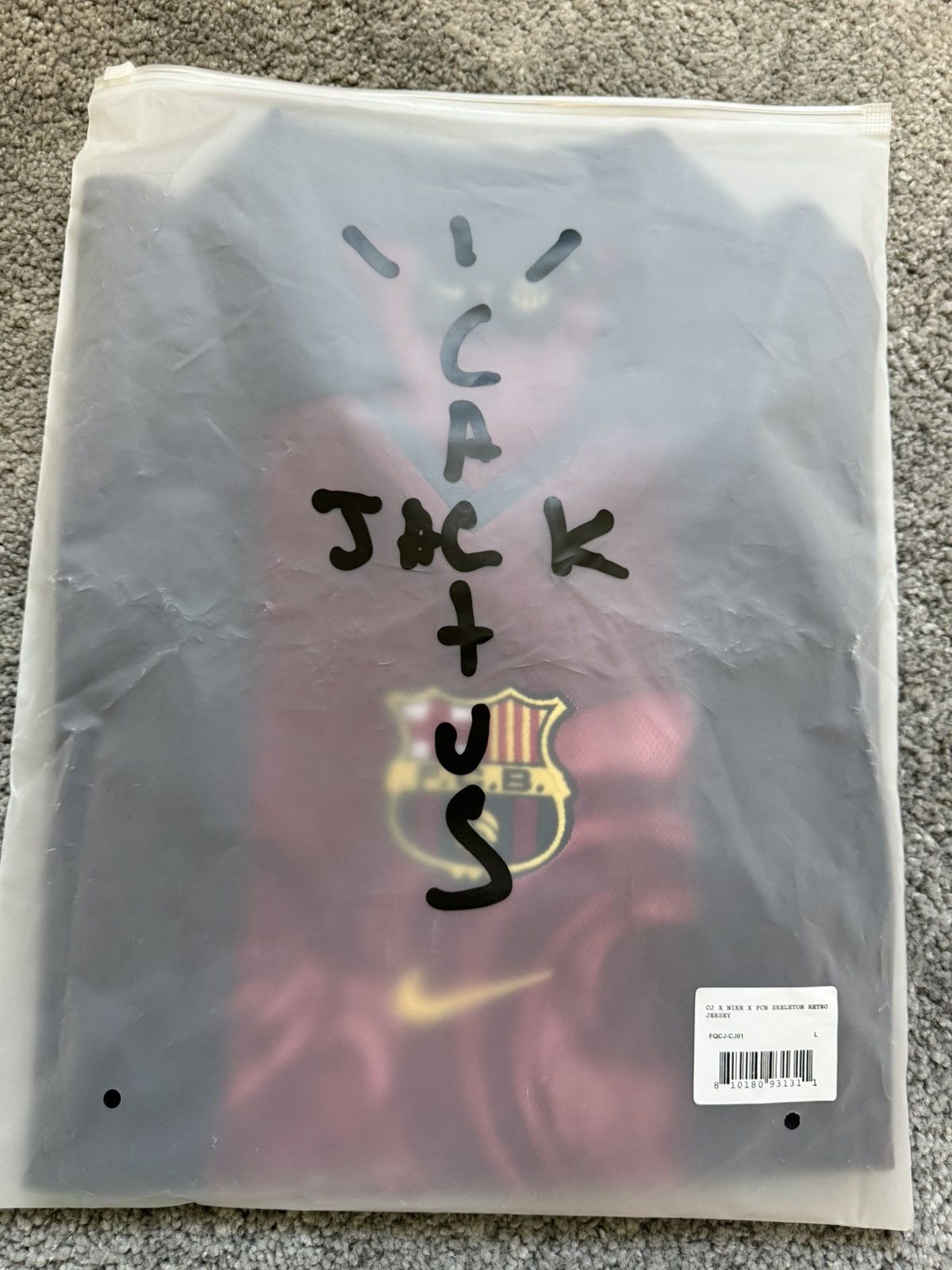 Nike × Travis Scott CJ X NIKE X FC BARCELONA RETRO 2000/01 HOME SKELETON JERSEY Size US L / EU 52-54 / 3 - 4 Thumbnail