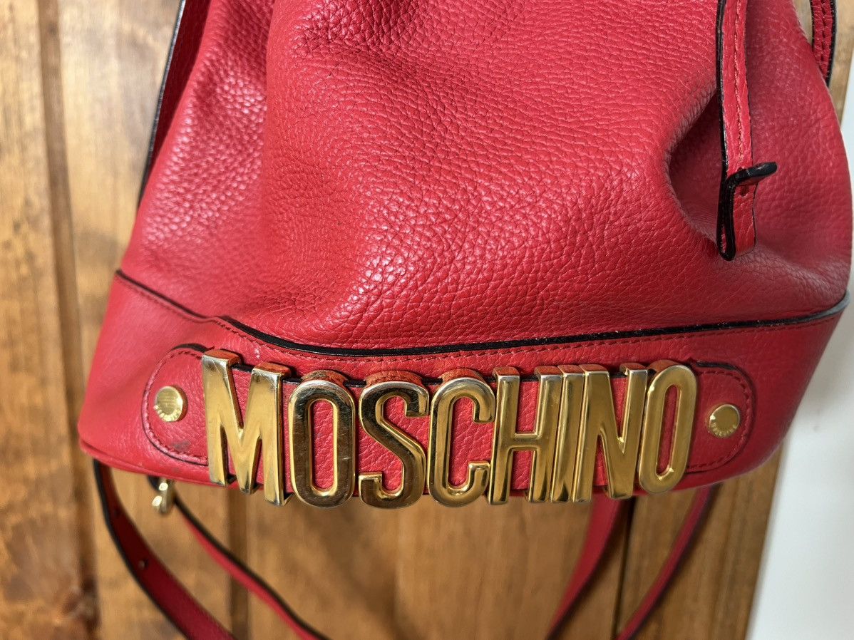 Moschino Moschino logo red bucket bag Size ONE SIZE - 2 Thumbnail