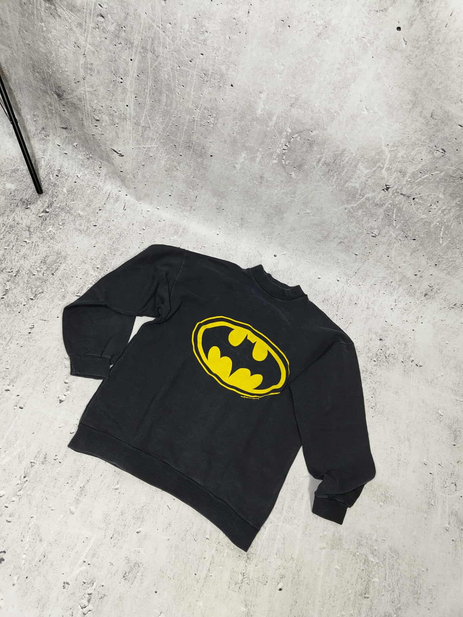 DC Comics 80s Batman DC Crewneck retro graphic merch sweatshirt Size US M / EU 48-50 / 2 - 1 Thumbnail