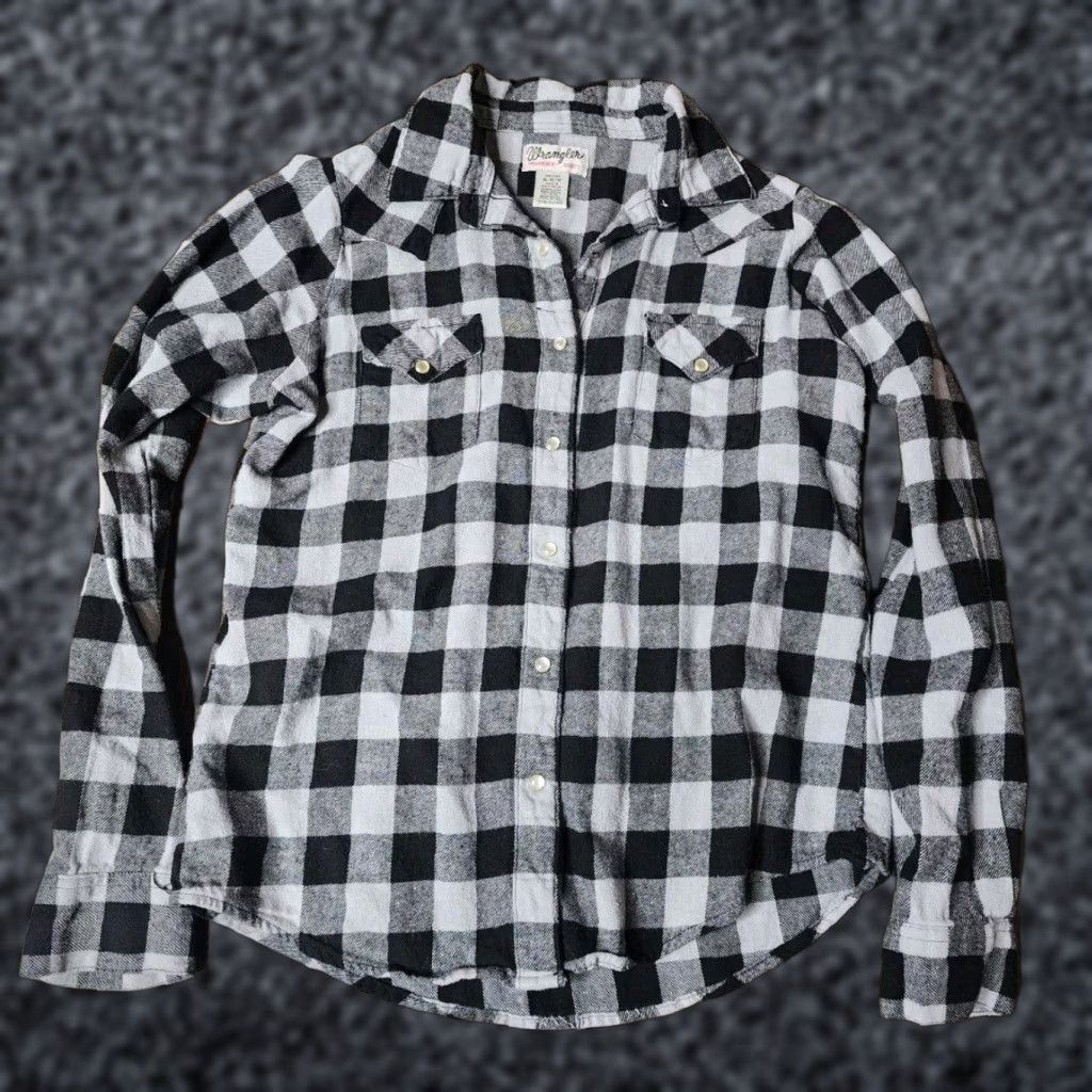 Wrangler VINTAGE Wrangler Rancher Womens M Long Sleeve Black Gray Pearl Snap Western Shirt Size M / US 6-8 / IT 42-44 - 1 Thumbnail