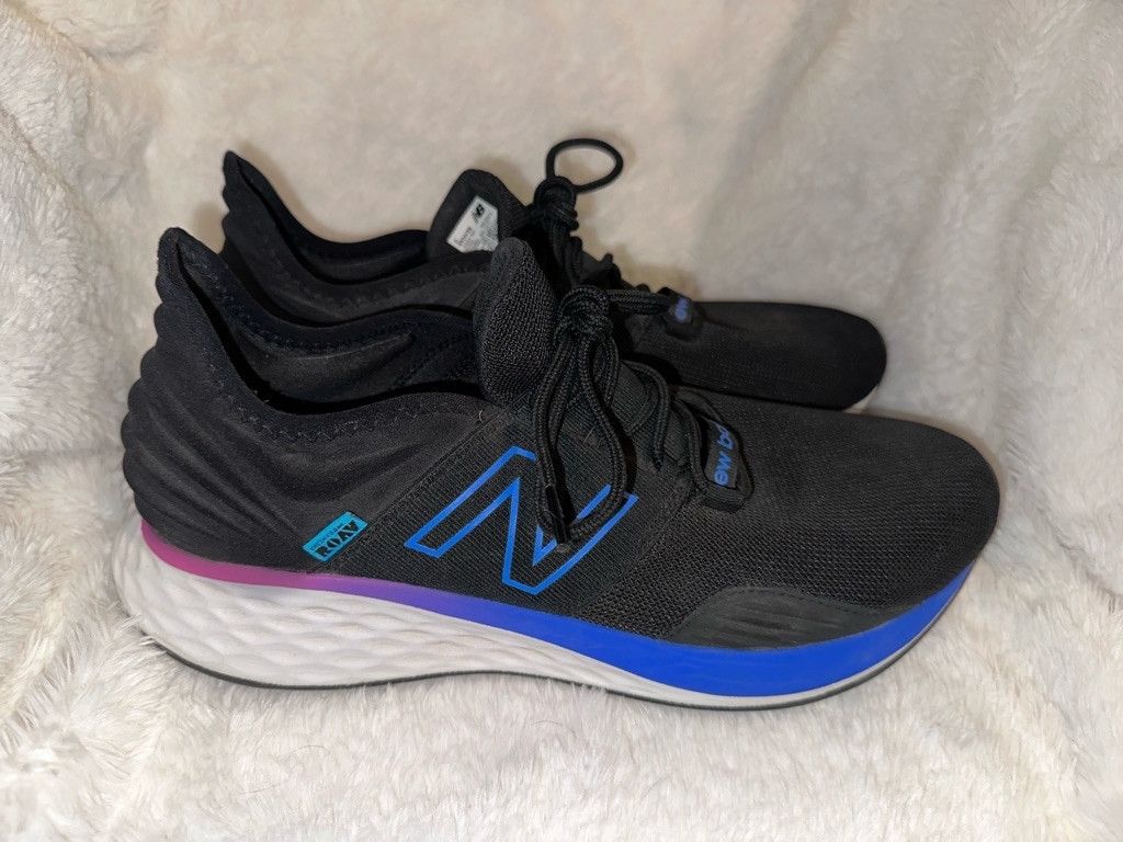New Balance Men's New Balance Running Shoes Size 12 Black Blue Size US 12 / EU 45 - 2 Thumbnail