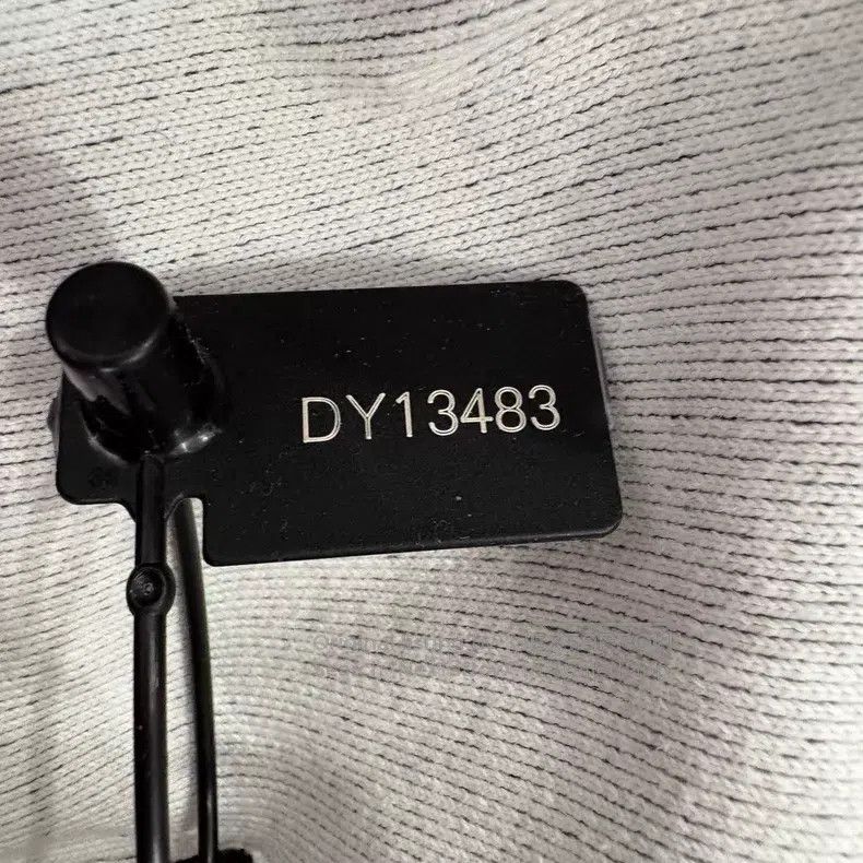 Thom Browne Thom Browne Striped Jacquard Dachshund Hooded Knit Coat - Size US XL / EU 56 / 4 - 9 Thumbnail