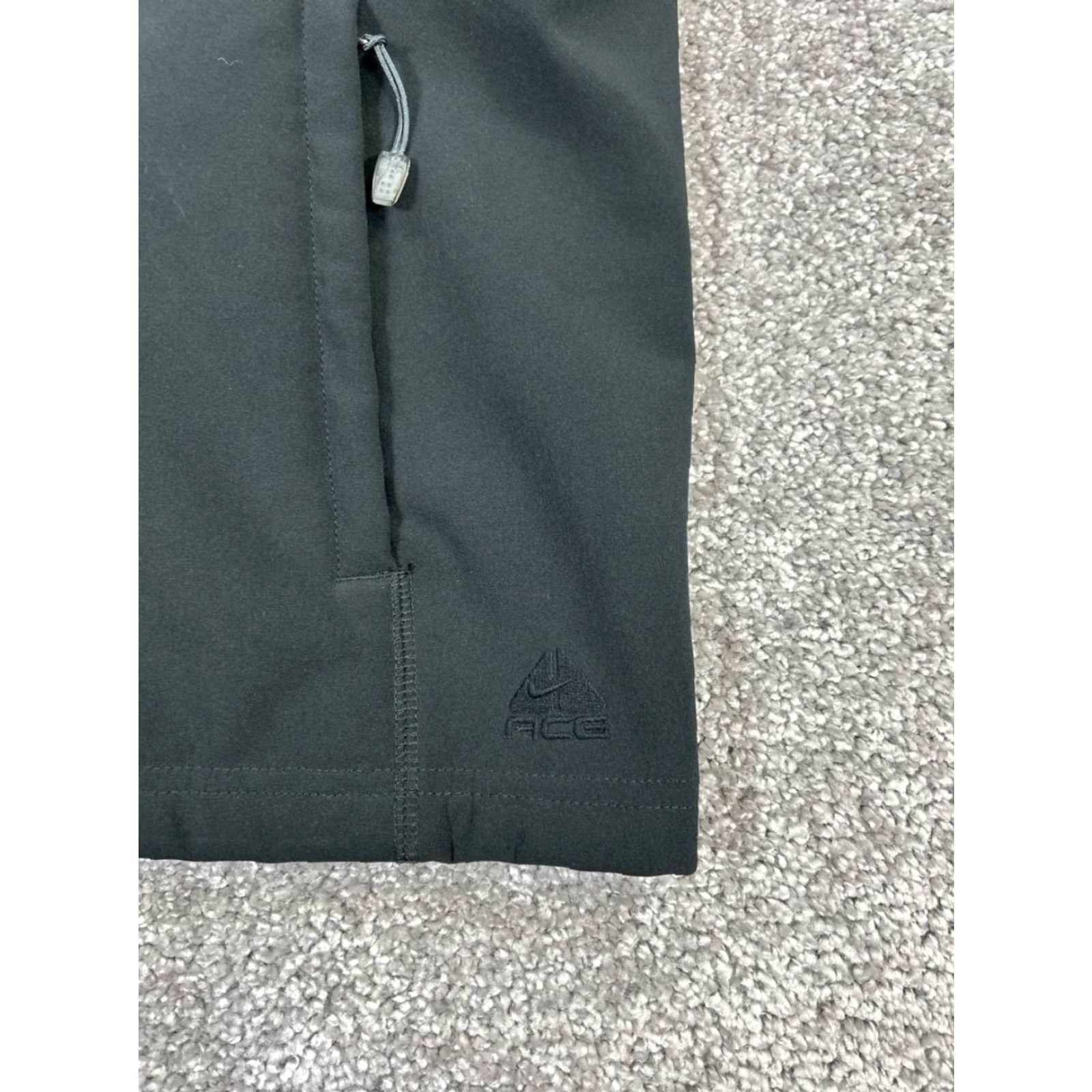 Nike ACG VINTAGE Nike ACG Jacket Mens L Black Full Zip Size US L / EU 52-54 / 3 - 5 Thumbnail