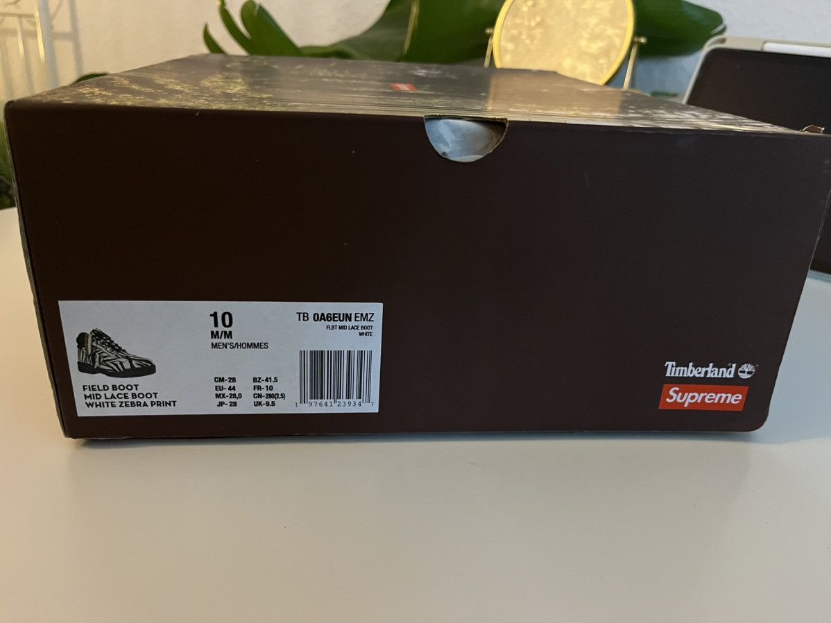 Supreme × Timberland Supreme Timberland Field Boot Size US 10 / EU 43 - 14 Thumbnail