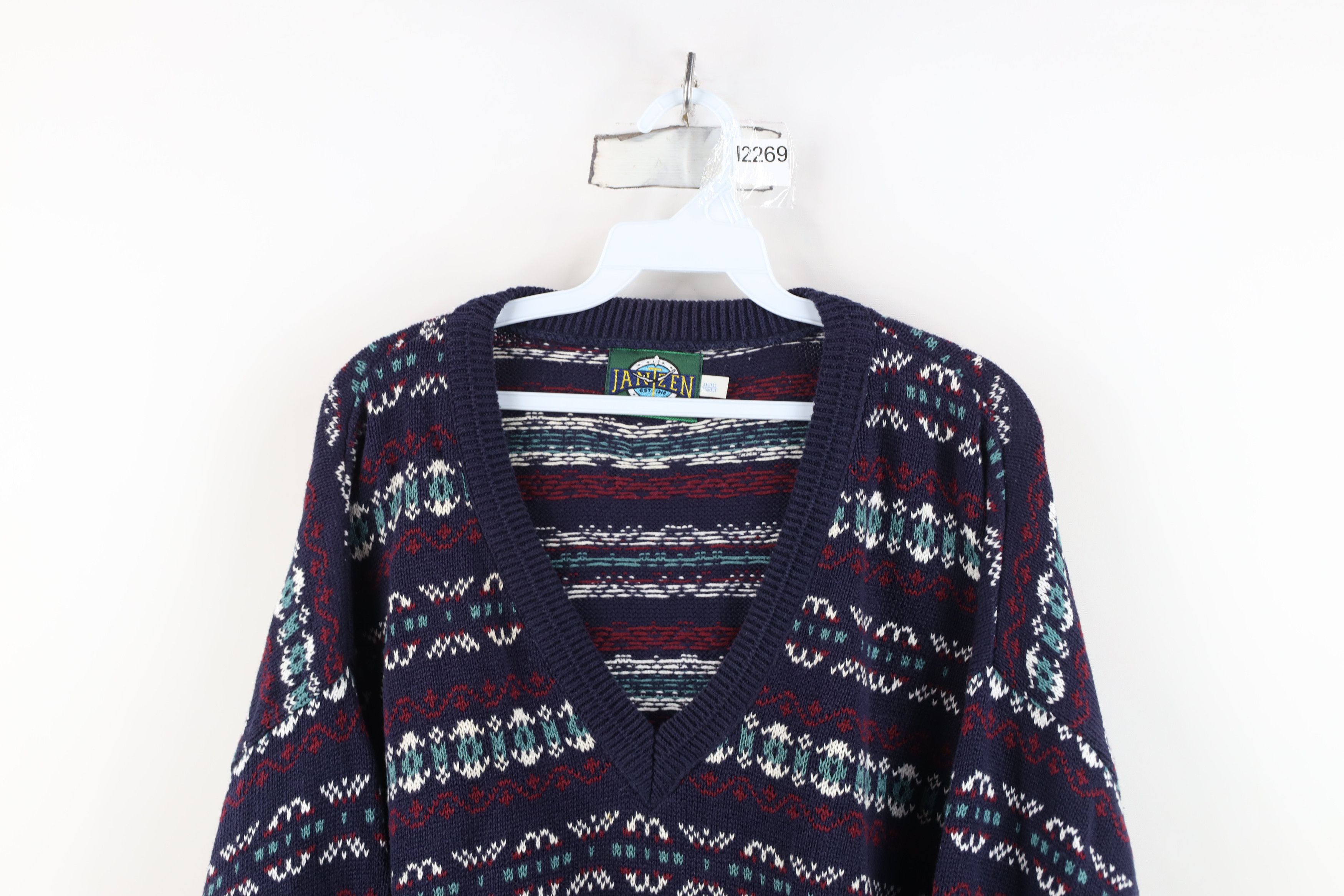 Vintage Vintage 90s Streetwear Cotton Fair Isle Knit V-Neck Sweater Size US XXL / EU 58 / 5 - 2 Thumbnail