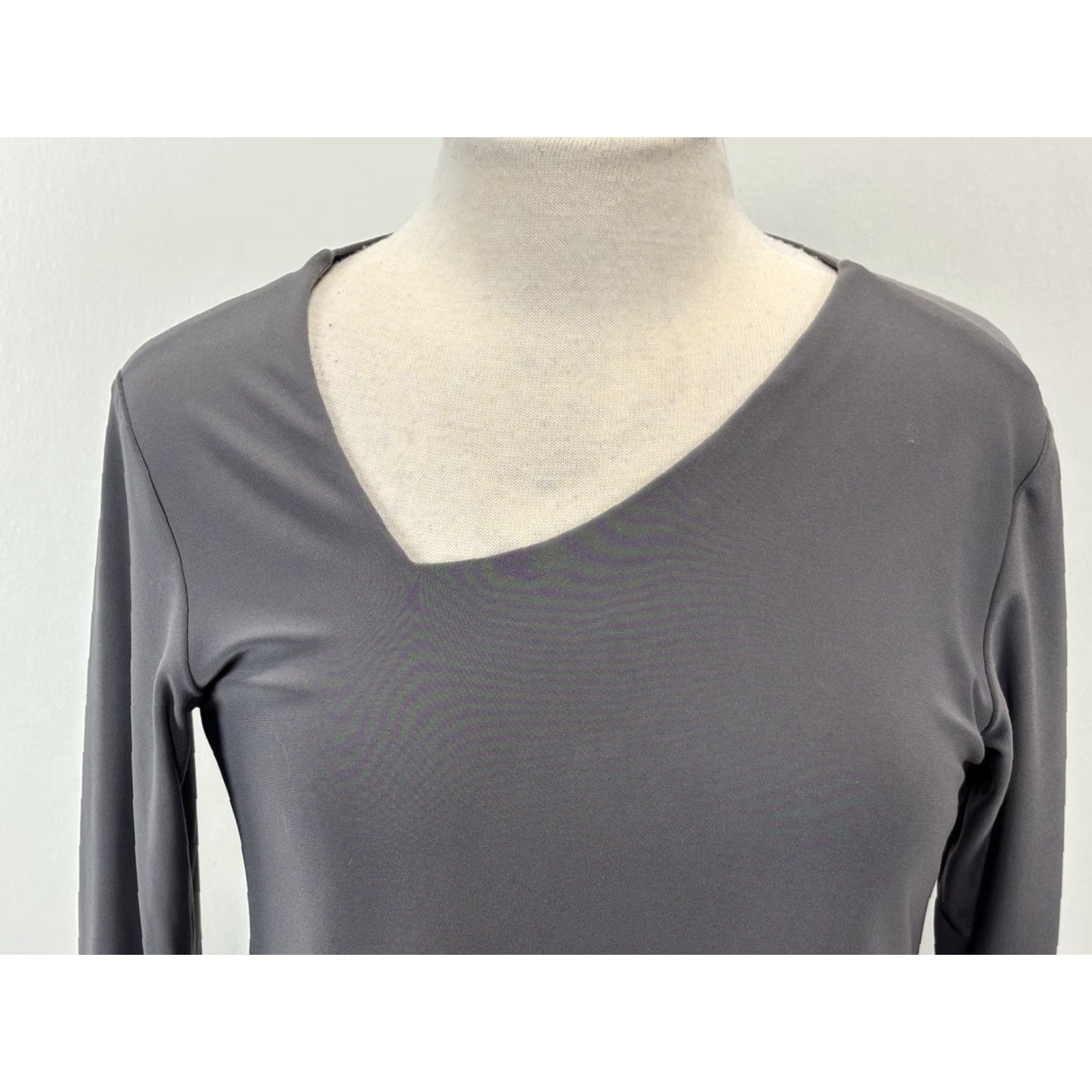 Vintage VINTAGE Sympli Canada Tunic Top Shirt Sz 4 Women’s Grey Stretch Asymmetric Tiered Size S / US 4 / IT 40 - 5 Thumbnail