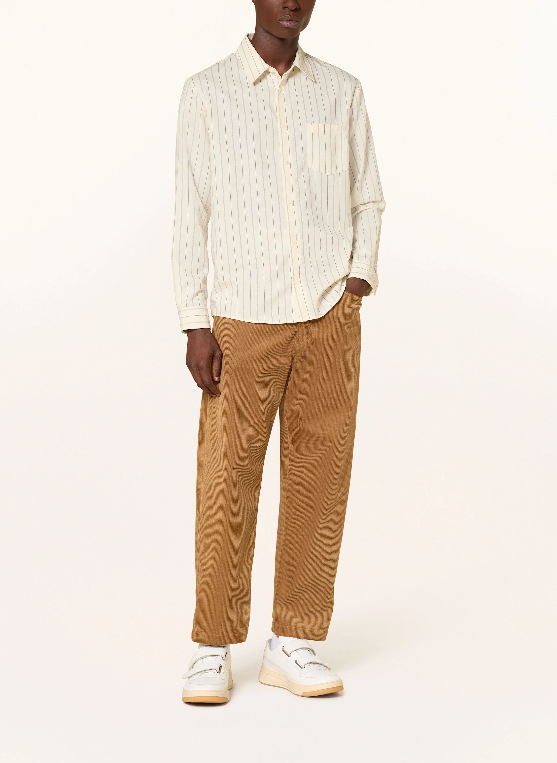 A.P.C. o1mle1125 Clement Shirt in Ecru Size US S / EU 44-46 / 1 - 2 Thumbnail