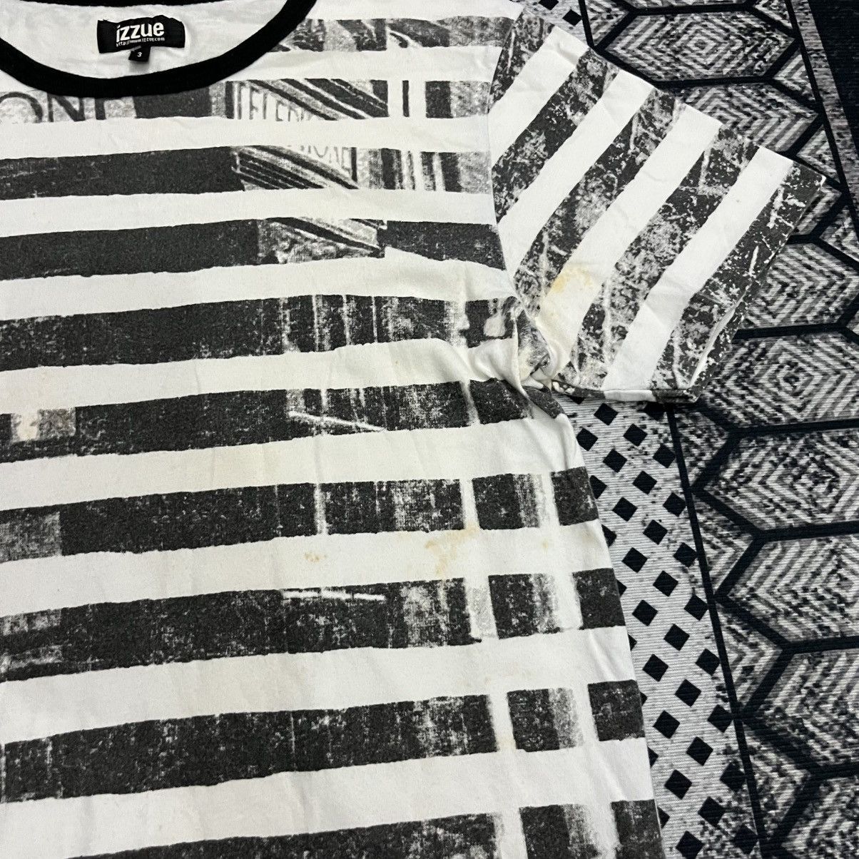 izzue 💥Izzue Japanese Designer Full Stripe Printed Punk T shirts Size US S / EU 44-46 / 1 - 4 Thumbnail