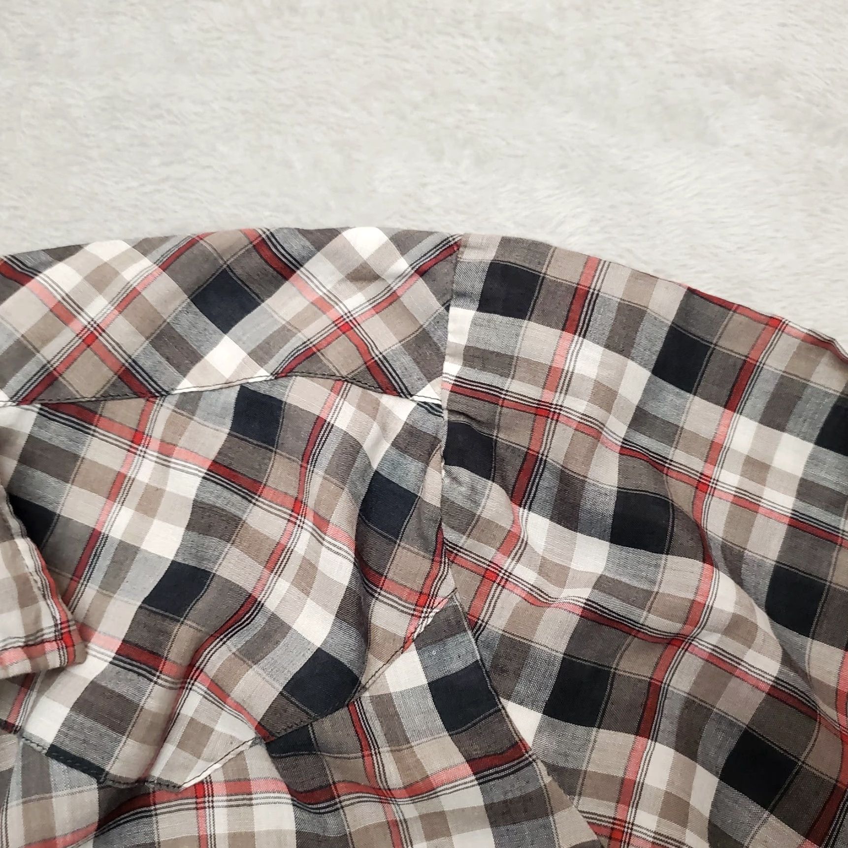 Vintage VINTAGE BJ-R Shirt Mens L Gray Plaid Pearl Snap Long Tails Form-Fit Western Size US L / EU 52-54 / 3 - 3 Thumbnail