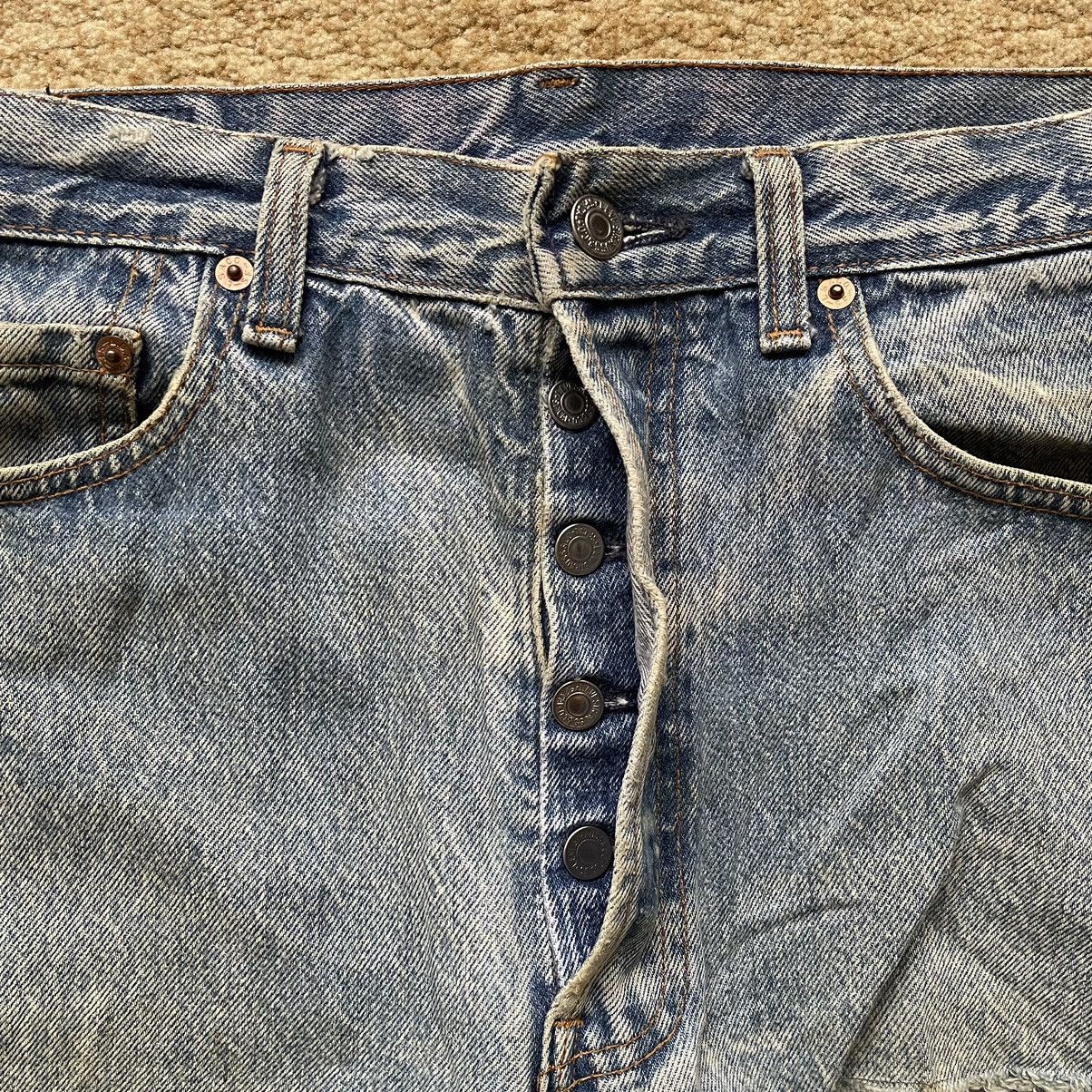 Levi's × Vintage Vintage Levi’s 501 Distressed Jeans USA Size US 33 - 4 Thumbnail