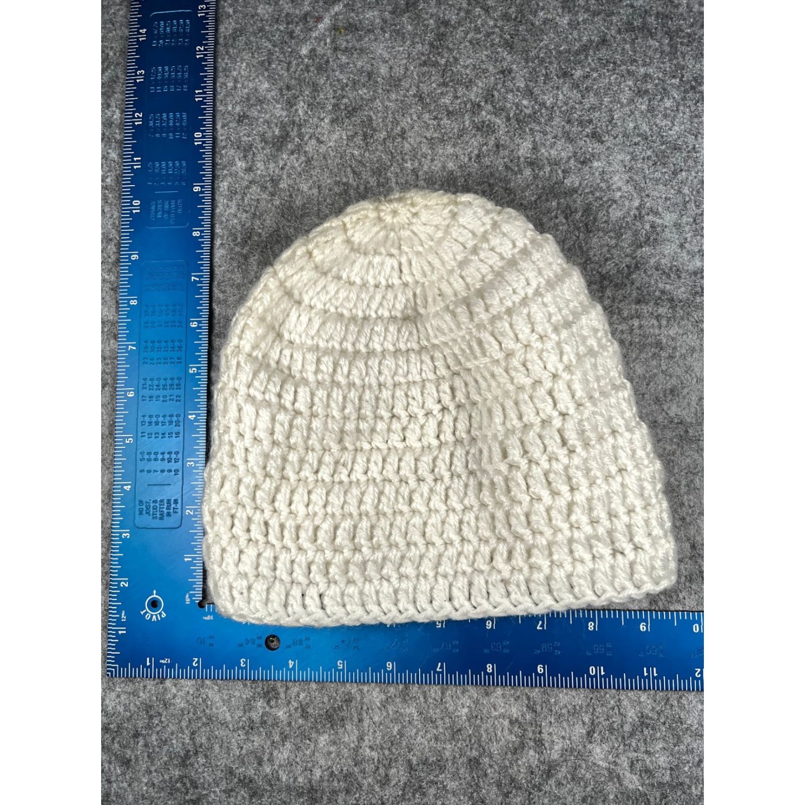 Vintage Beanie Womens One Size White Crochet Knit Acrylic Blend Snow Ski Winter Hat/Cap Beanie Size ONE SIZE - 5 Thumbnail