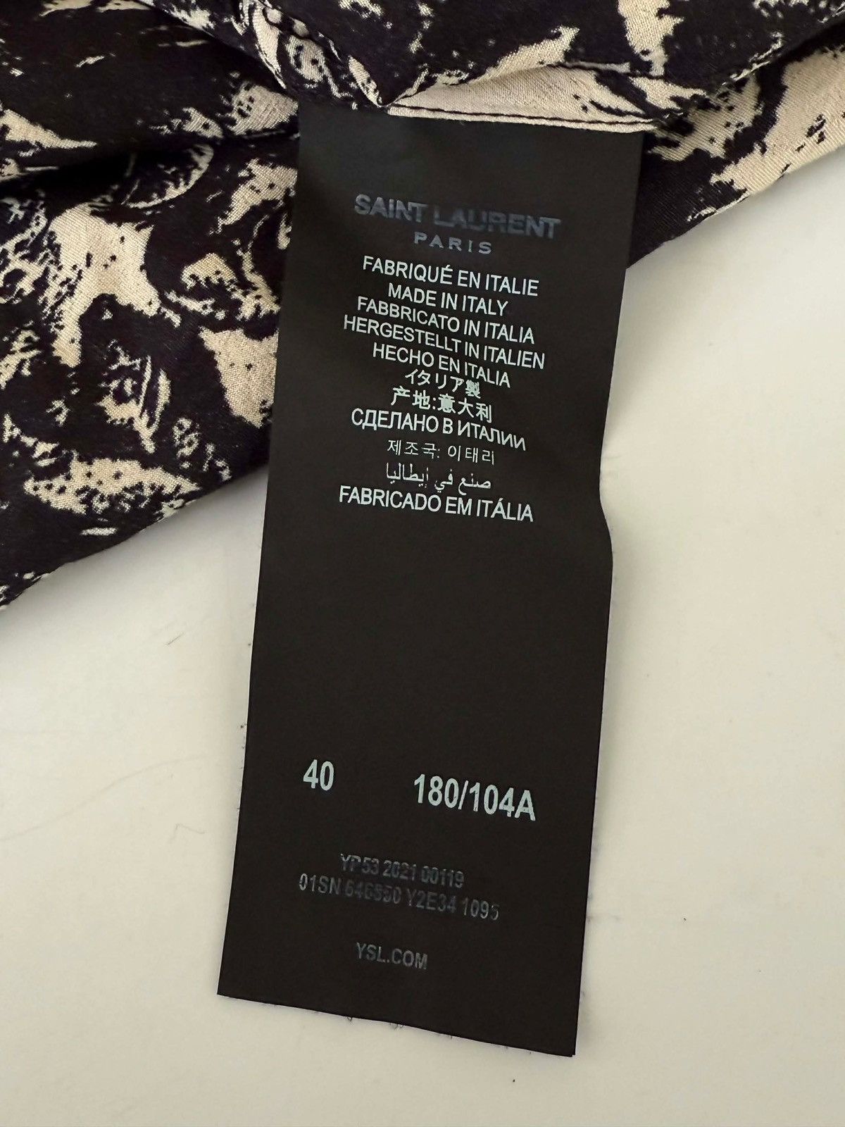 Saint Laurent Paris Saint Laurent Black & White French Rose Print Silk Shirt Size US M / EU 48-50 / 2 - 5 Thumbnail