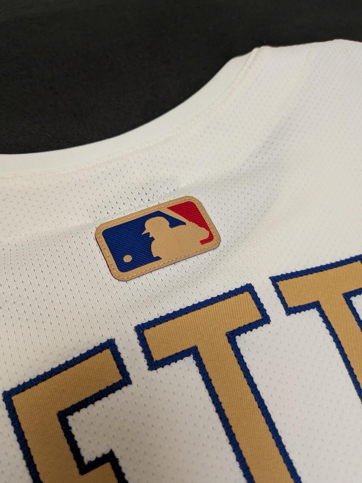Nike Nike Mookie Betts Los Angeles Dodgers Gold Collection Jersey Size ONE SIZE - 7 Thumbnail
