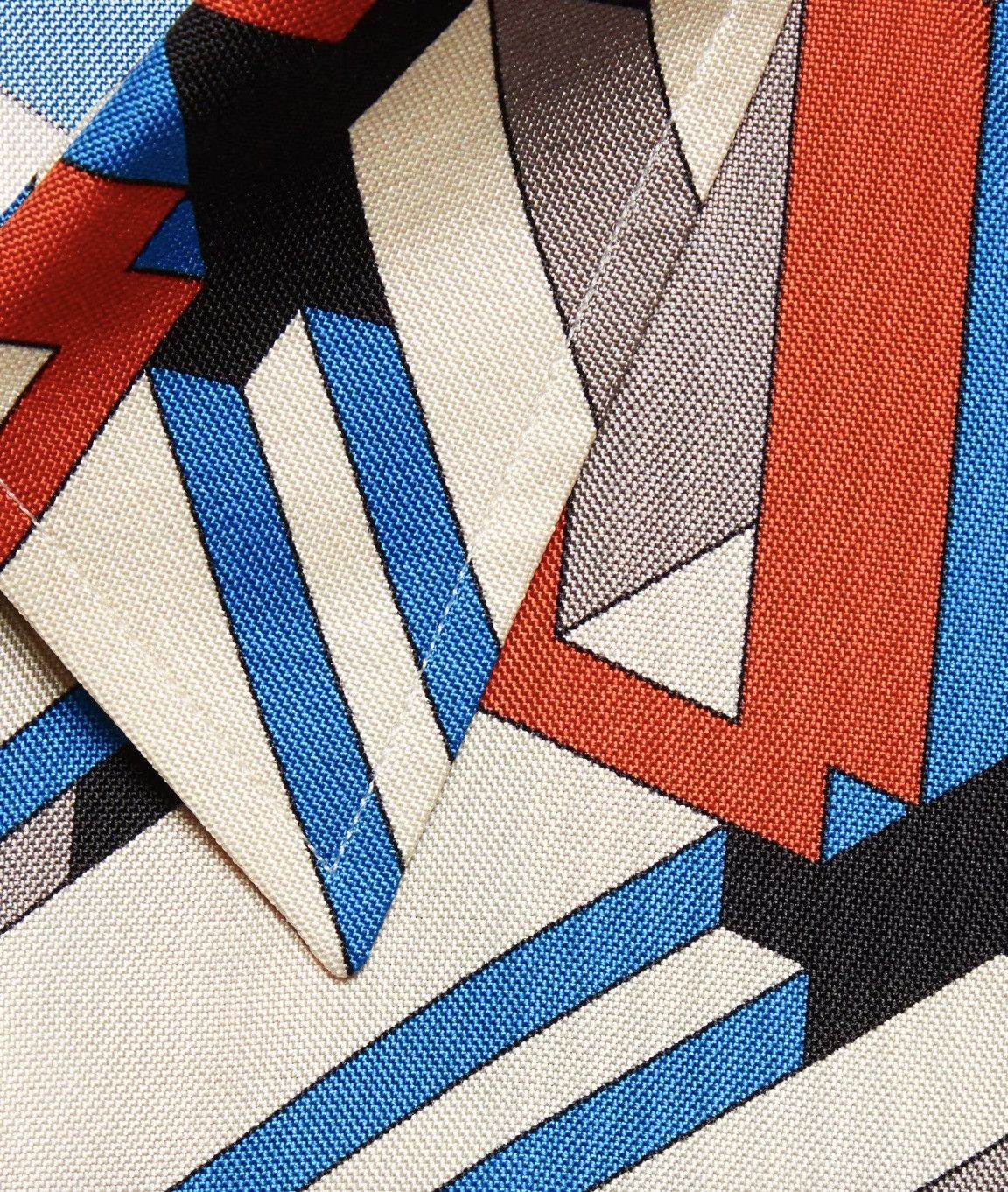 Gucci o1mt1gz0525 Pixel Print Silk Shirt in Multicolor Size US L / EU 52-54 / 3 - 3 Thumbnail