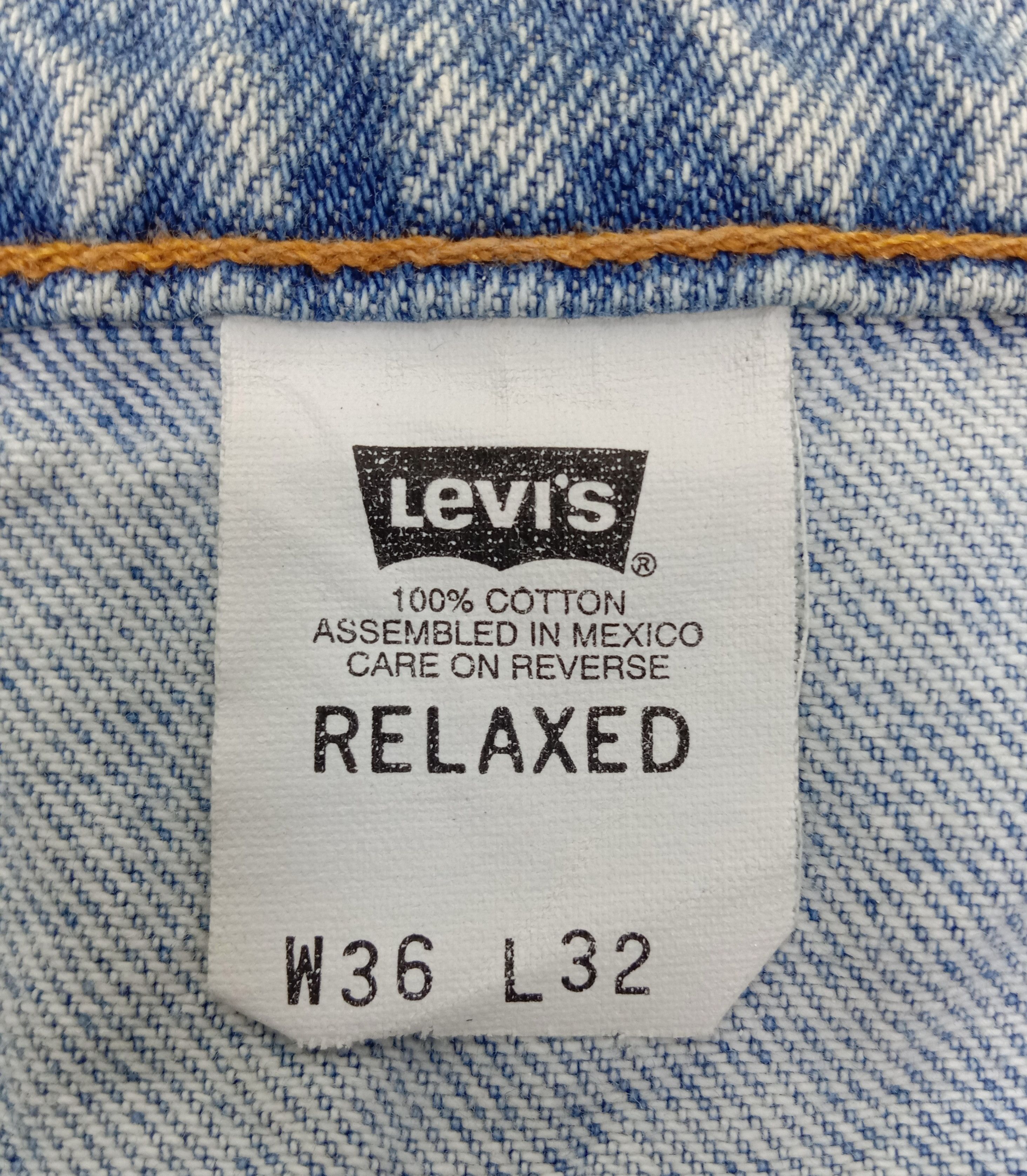Levi's Vintage 90s Levi's 540 Jeans Light Wash Relaxed Fit Denim Size US 35 - 13 Thumbnail
