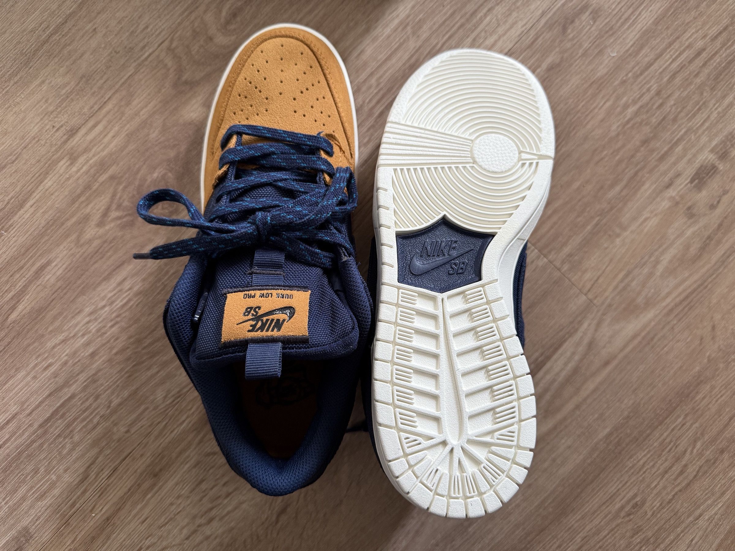 Nike Nike Dunk Low SB 'Navy Desert Ochre' Size US 9 / EU 42 - 4 Thumbnail