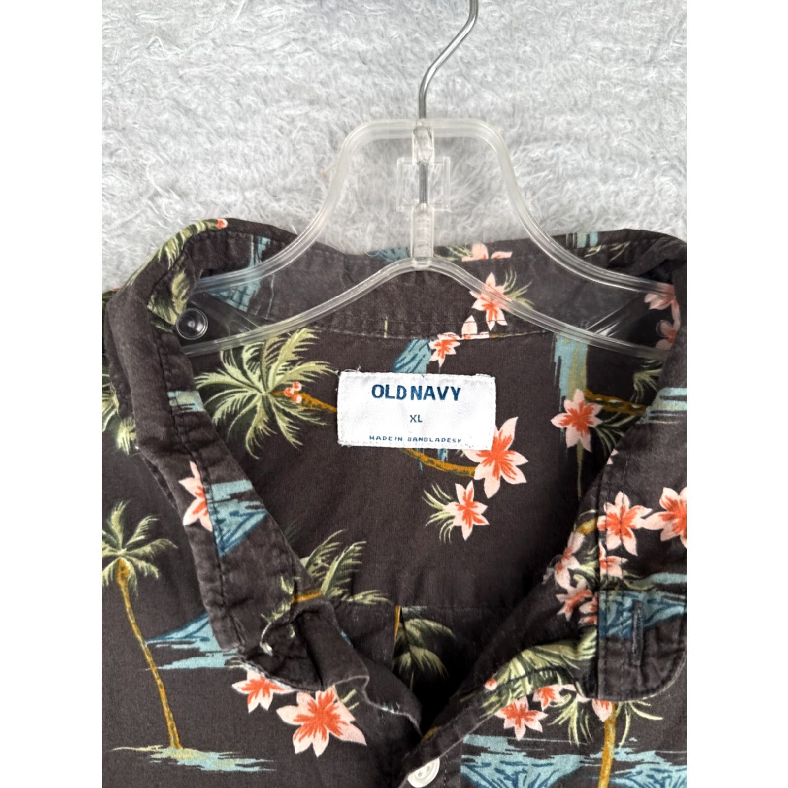 Old Navy VINTAGE Old Navy Shirt Men XL Black Floral Button-Up Cotton Blend Hawaiian Size US XL / EU 56 / 4 - 7 Thumbnail