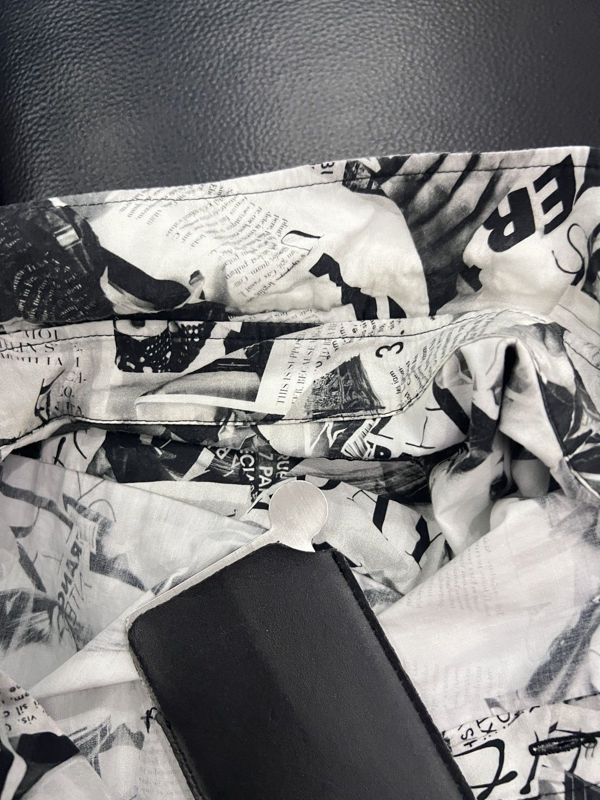 Balenciaga Balenciaga SS19 Magazine Poster Shirt Size US XS / EU 42 / 0 - 16 Thumbnail
