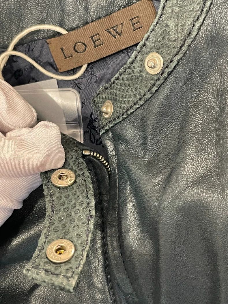 Loewe LOEWE Short black sheepskin overcoat Size XS / US 0-2 / IT 36-38 - 4 Thumbnail