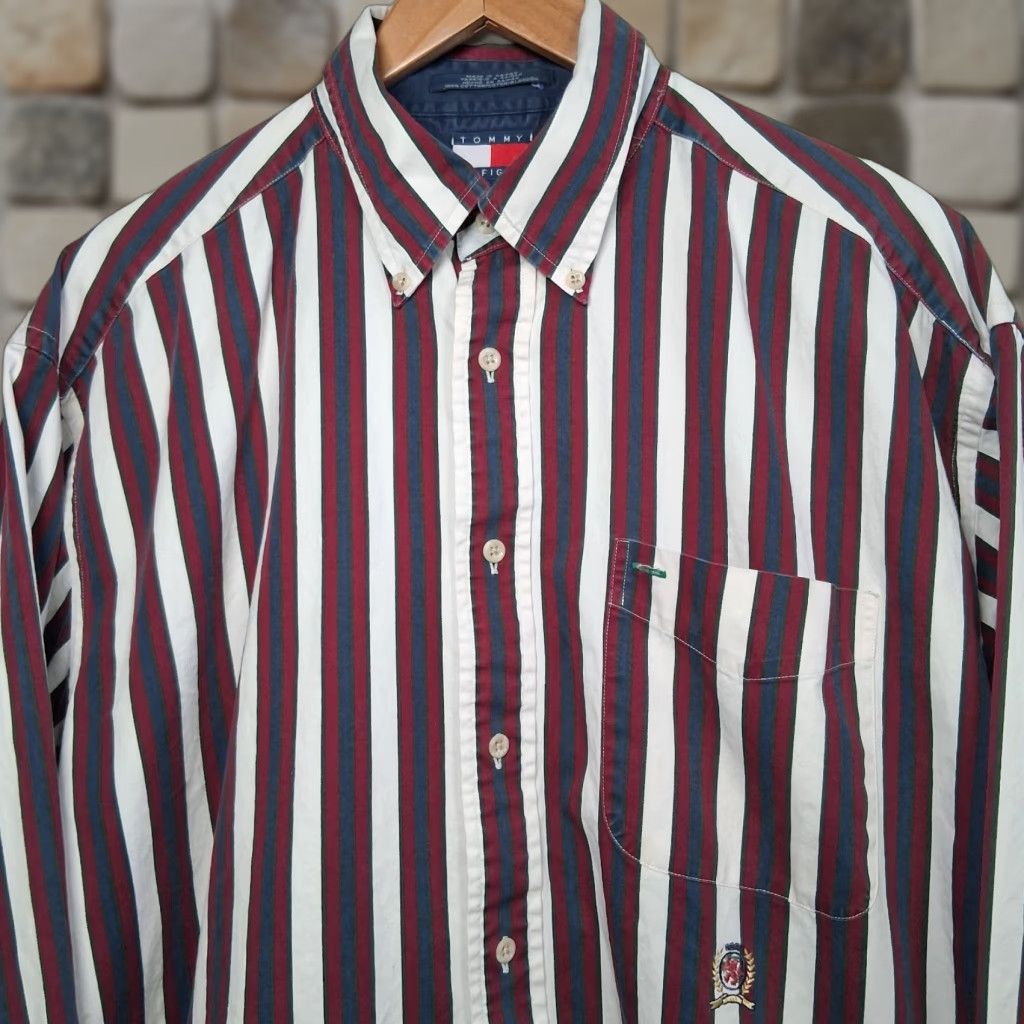 Tommy Hilfiger VINTAGE Tommy Hilfiger Shirt Men L Maroon Navy Retro Stripe Crest Buttons-Down Collar 1990s Cotton Long Sleeve Size US L / EU 52-54 / 3 - 1 Thumbnail