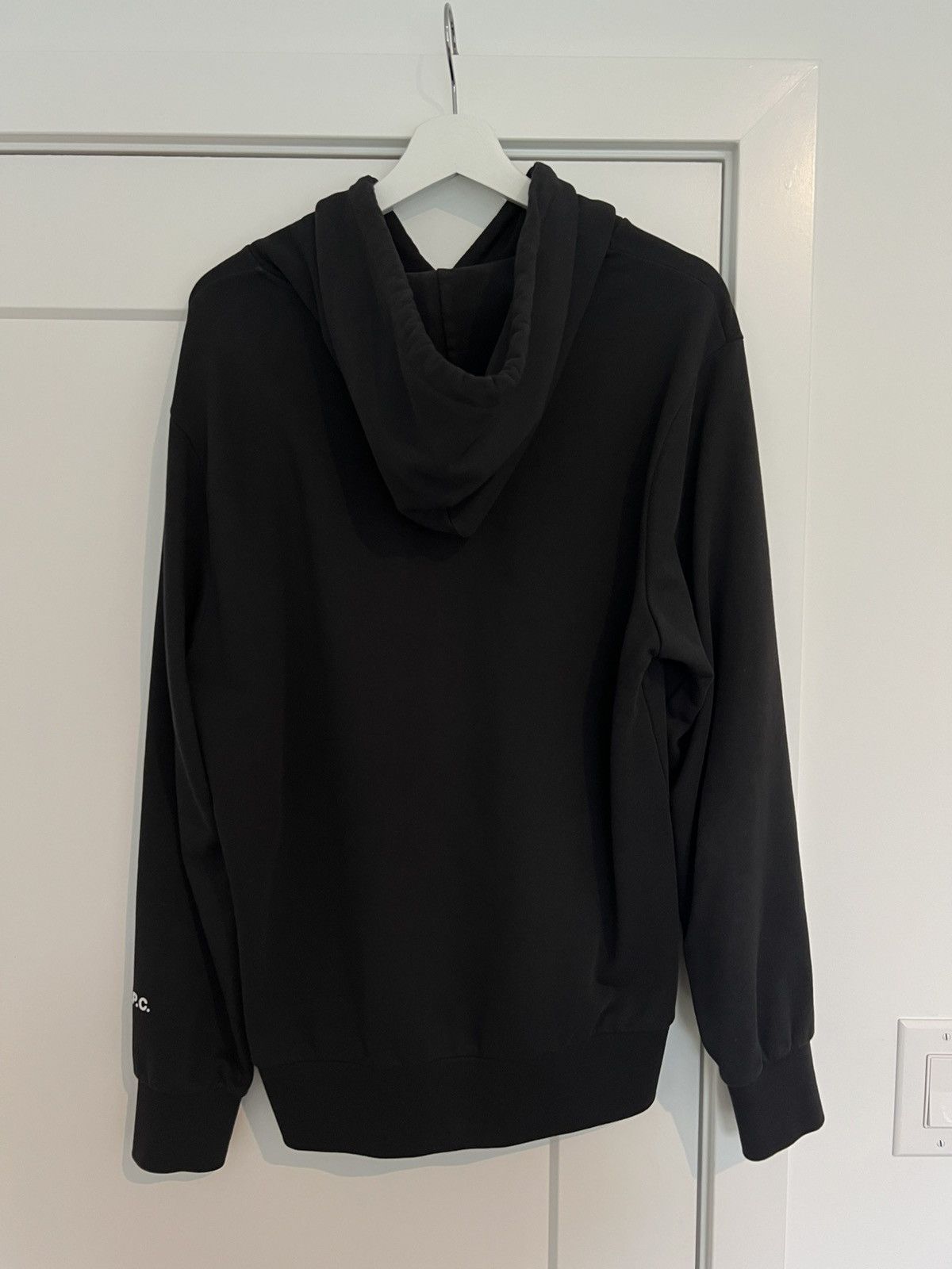 A.P.C. × JJJJound A.P.C. x JJJJound Justin Hoodie — Black Size US L / EU 52-54 / 3 - 5 Thumbnail
