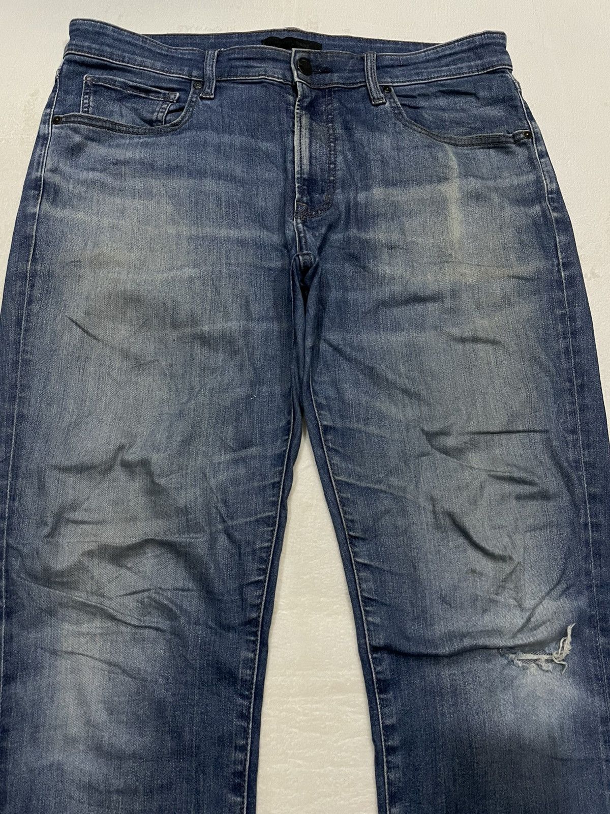Uniqlo Vintage Uniqlo Skinny Distressed Mudwash Denim Jeans Size US 35 - 2 Thumbnail