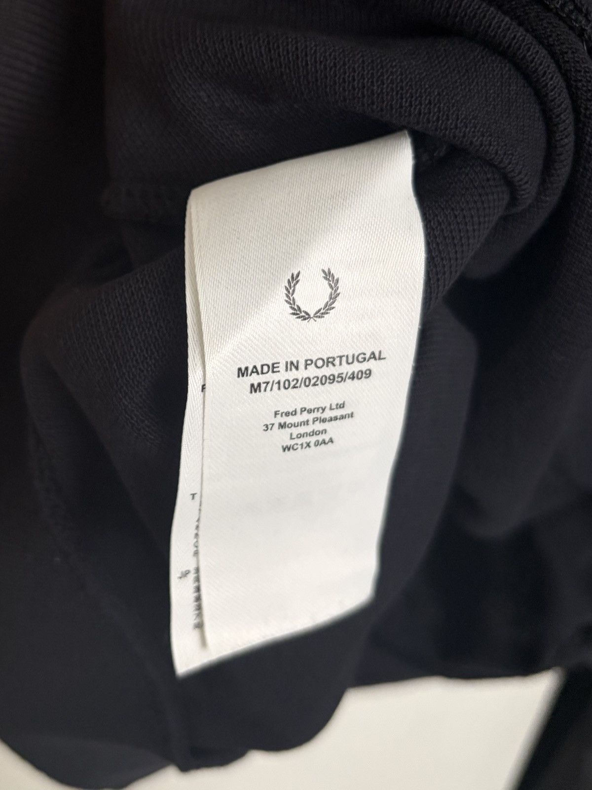 Fred Perry Black & Gold Fred Perry Ringer jersey/t-shirt Size US L / EU 52-54 / 3 - 5 Thumbnail