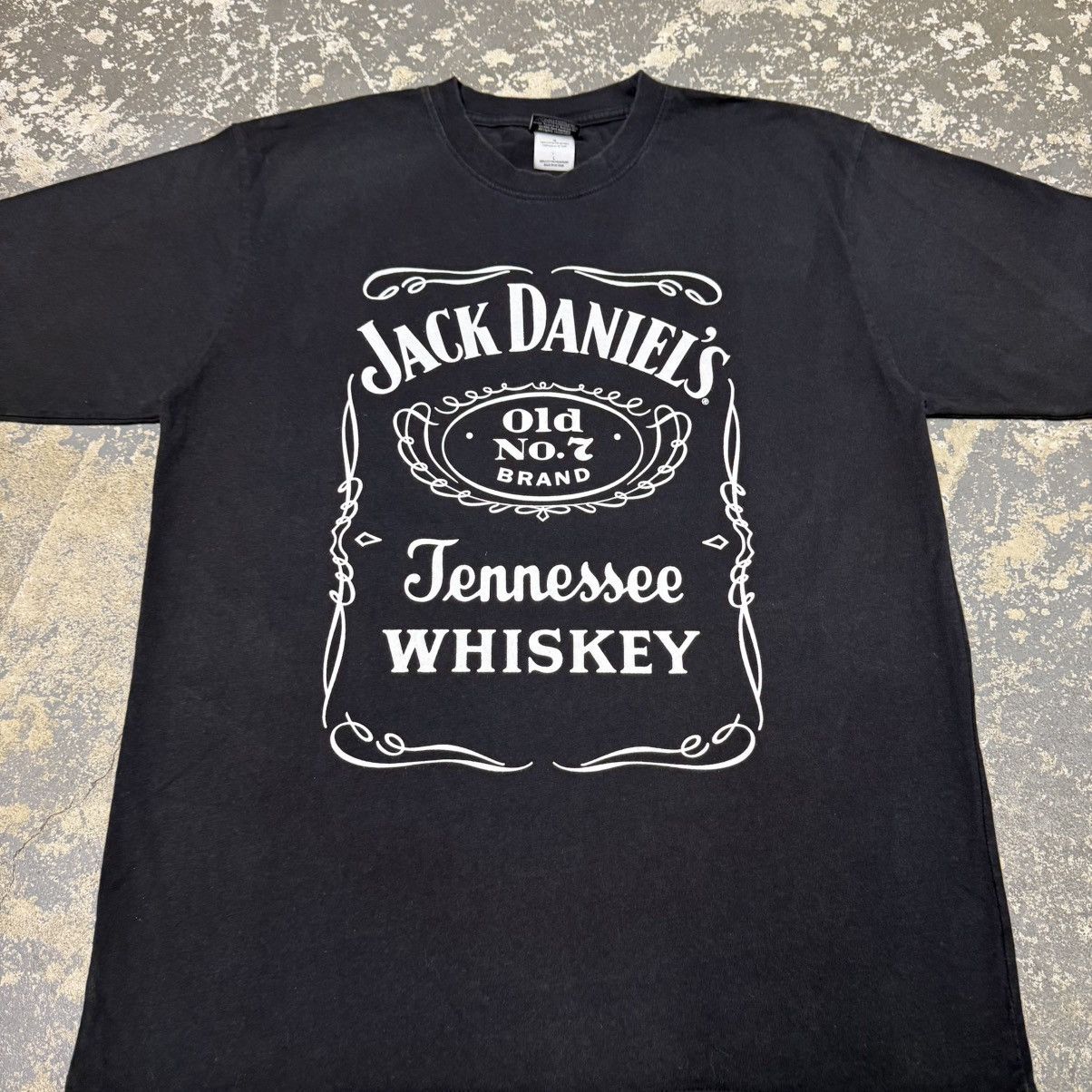Vintage Vintage Jack Daniels Tennessee Whisky Graphic TShirt 2006 Size US L / EU 52-54 / 3 - 3 Thumbnail