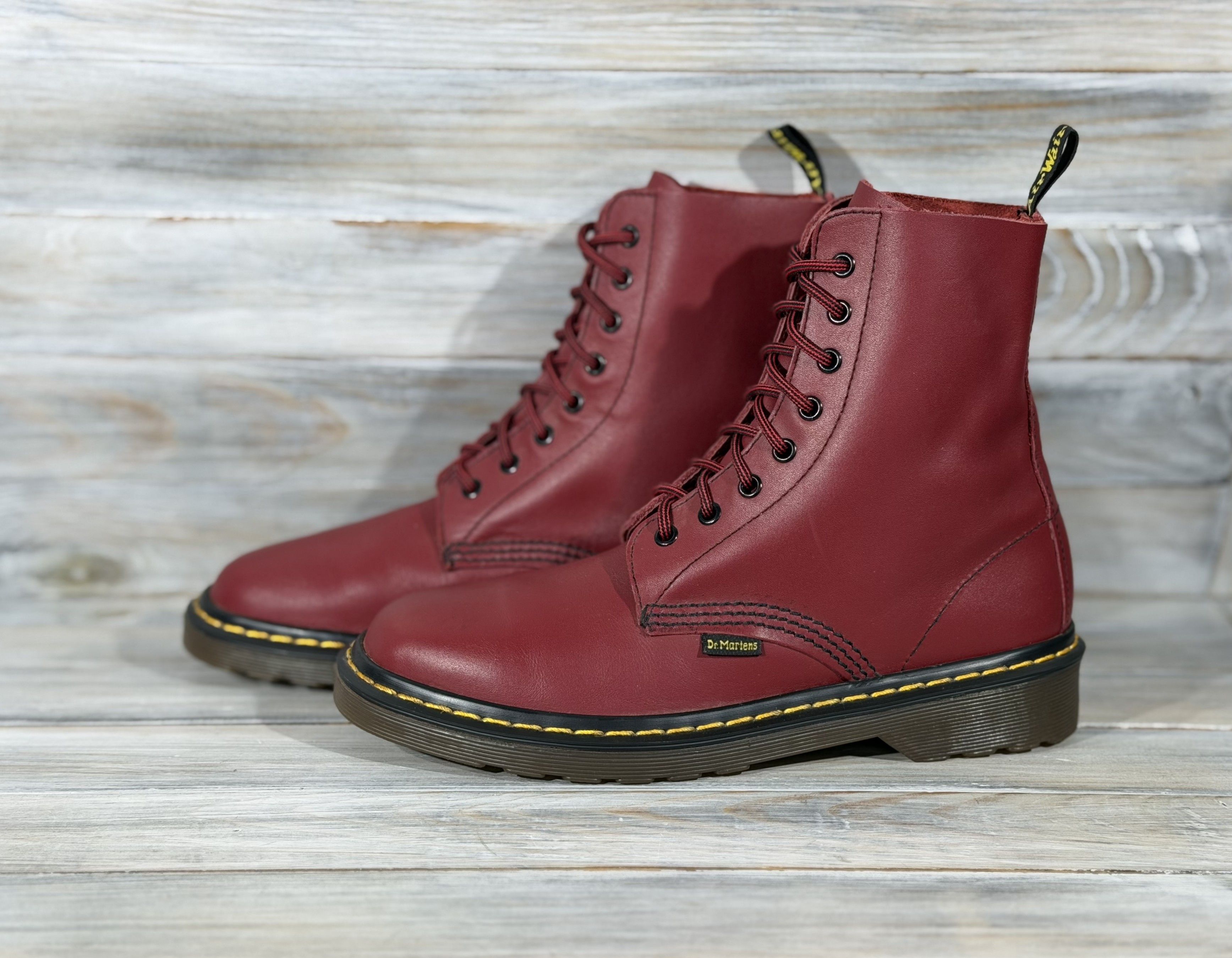 Dr. Martens Dr MARTENS Y552 Cherry Red Made In England Leather Boots Size US 7 / IT 37 - 18 Thumbnail
