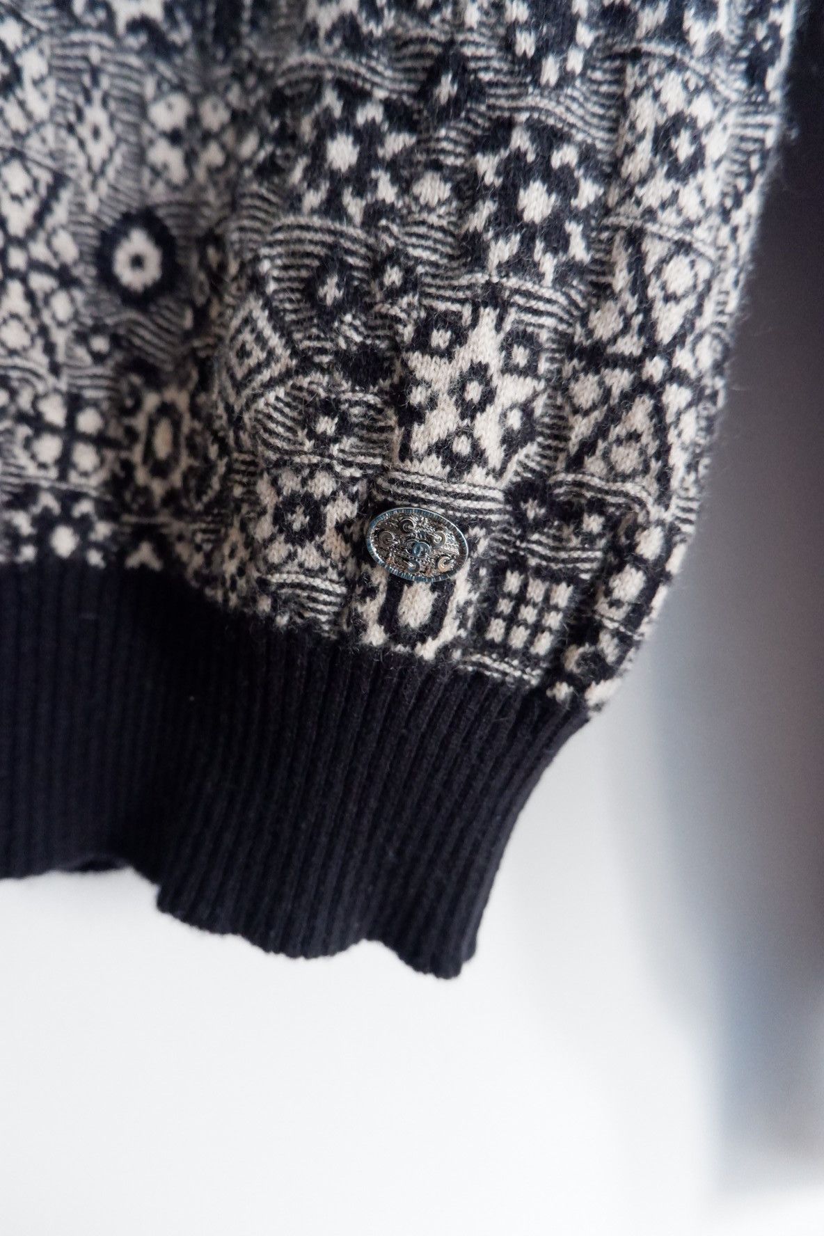 Chanel CHANEL JACQUARD Cashmere Knitwear Size US S / EU 44-46 / 1 - 6 Thumbnail