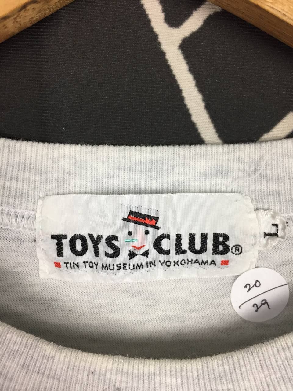 Japanese Brand Vtg Toys Club Tin Toy Museum Yokohama Pop Culture Tee Size US M / EU 48-50 / 2 - 9 Thumbnail