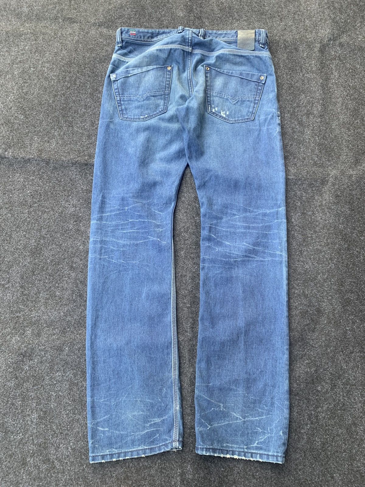Diesel VINTAGE DIESEL JEANS MADE IN ITALY. Size US 34 / EU 50 - 2 Thumbnail