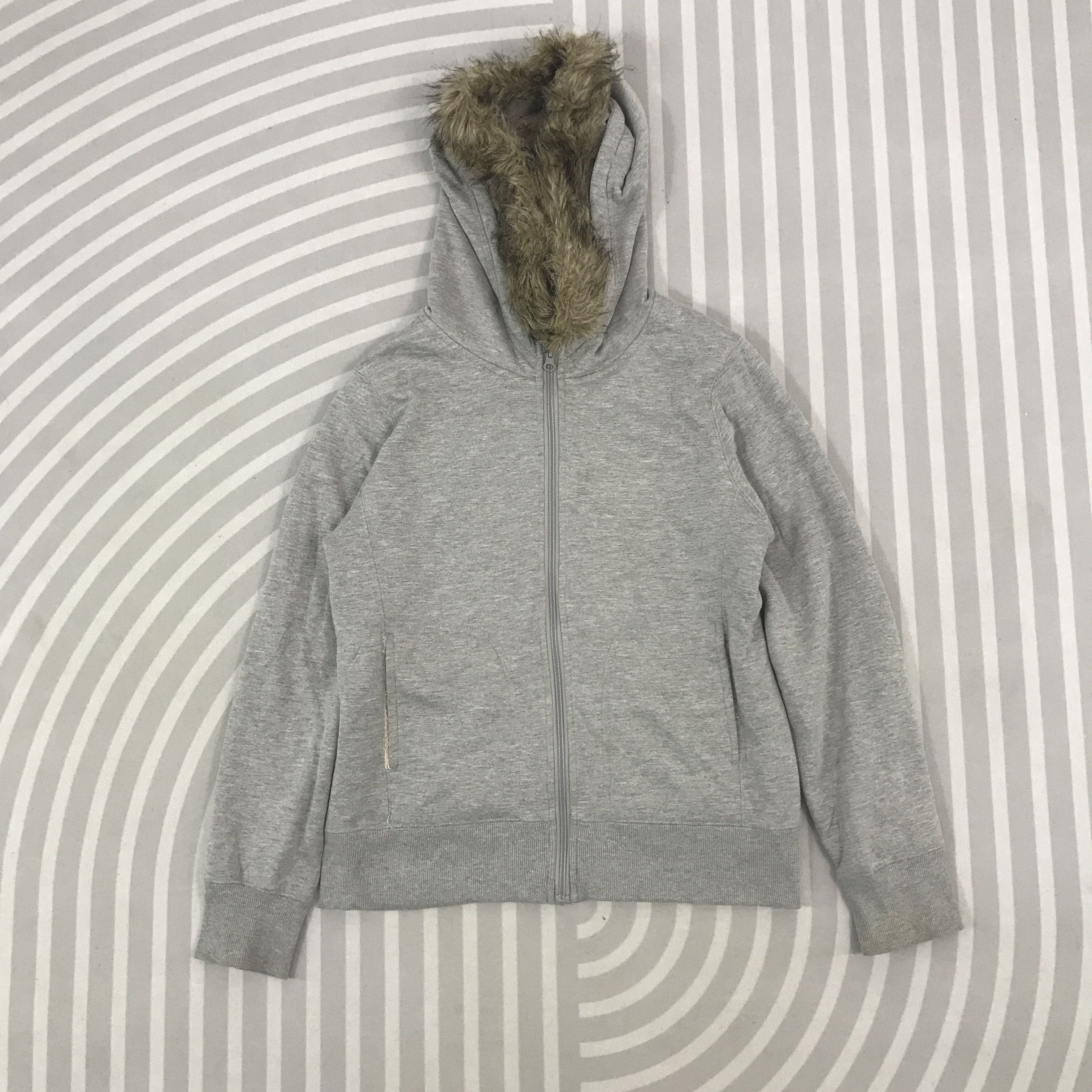 Japanese Brand × Vintage Vintage Japanese Brand style Fur hoodie Jacket Size US XL / EU 56 / 4 - 1 Thumbnail