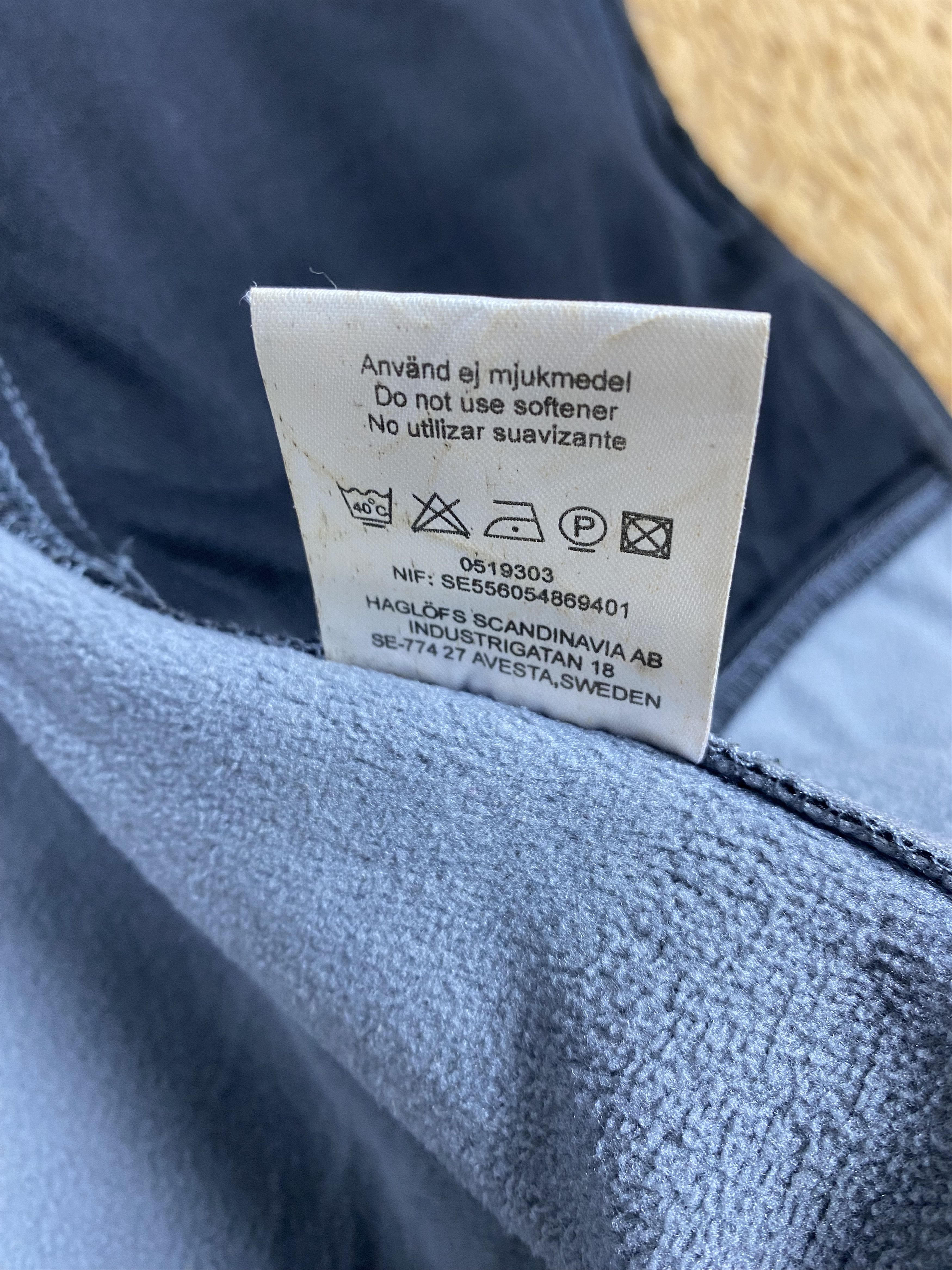 Haglofs × Vintage Vintage Haglofs Hoodie Fleece Lining Jacket Size US L / EU 52-54 / 3 - 8 Thumbnail
