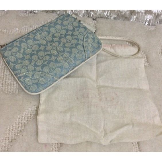 Coach Vintage Blue and white Coach logo wristlet Size ONE SIZE - 3 Thumbnail
