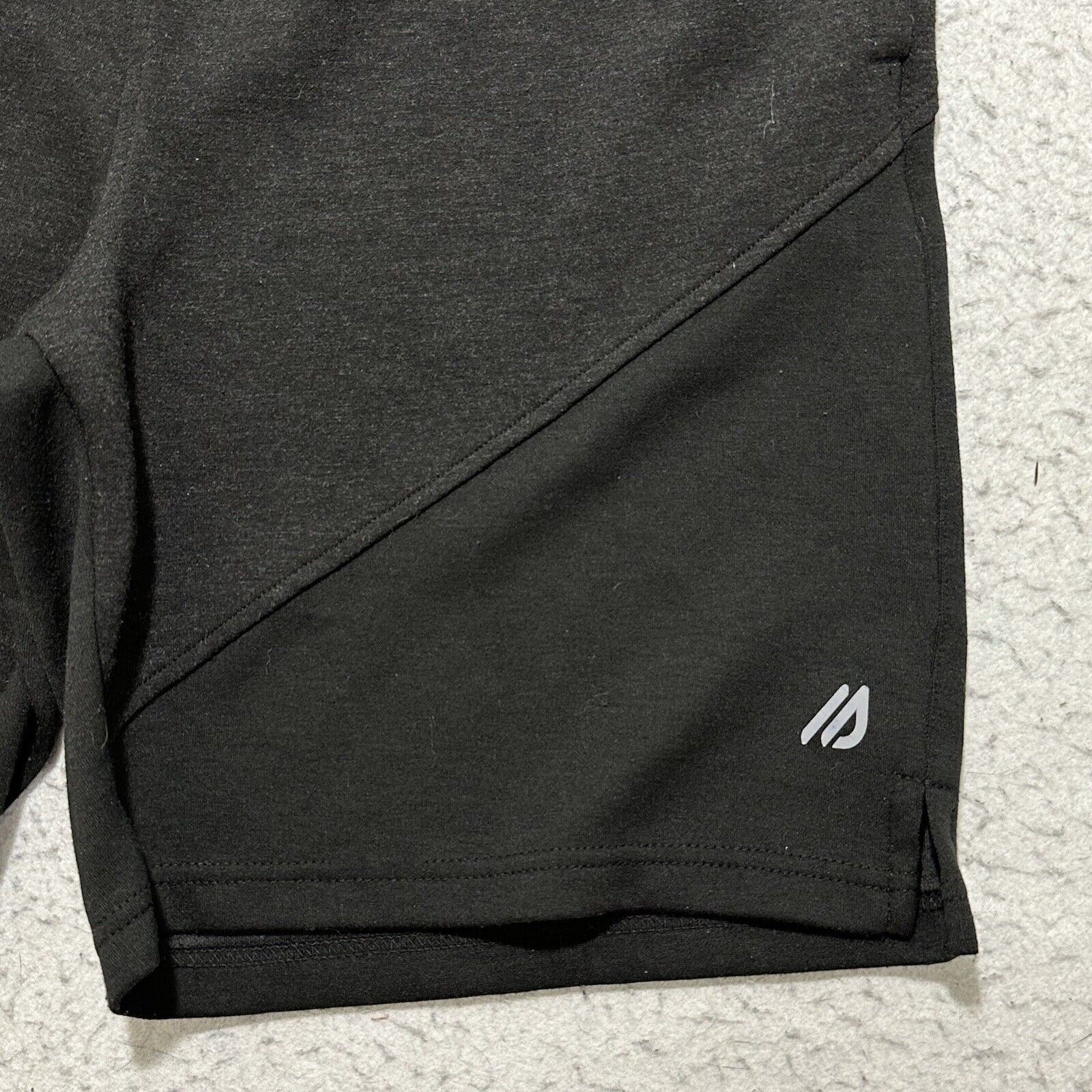 Eddie Bauer Eddie Bauer Small Freedry Dark Gray Athletic Shorts 8 Inseam Size US 30 / EU 46 - 2 Thumbnail