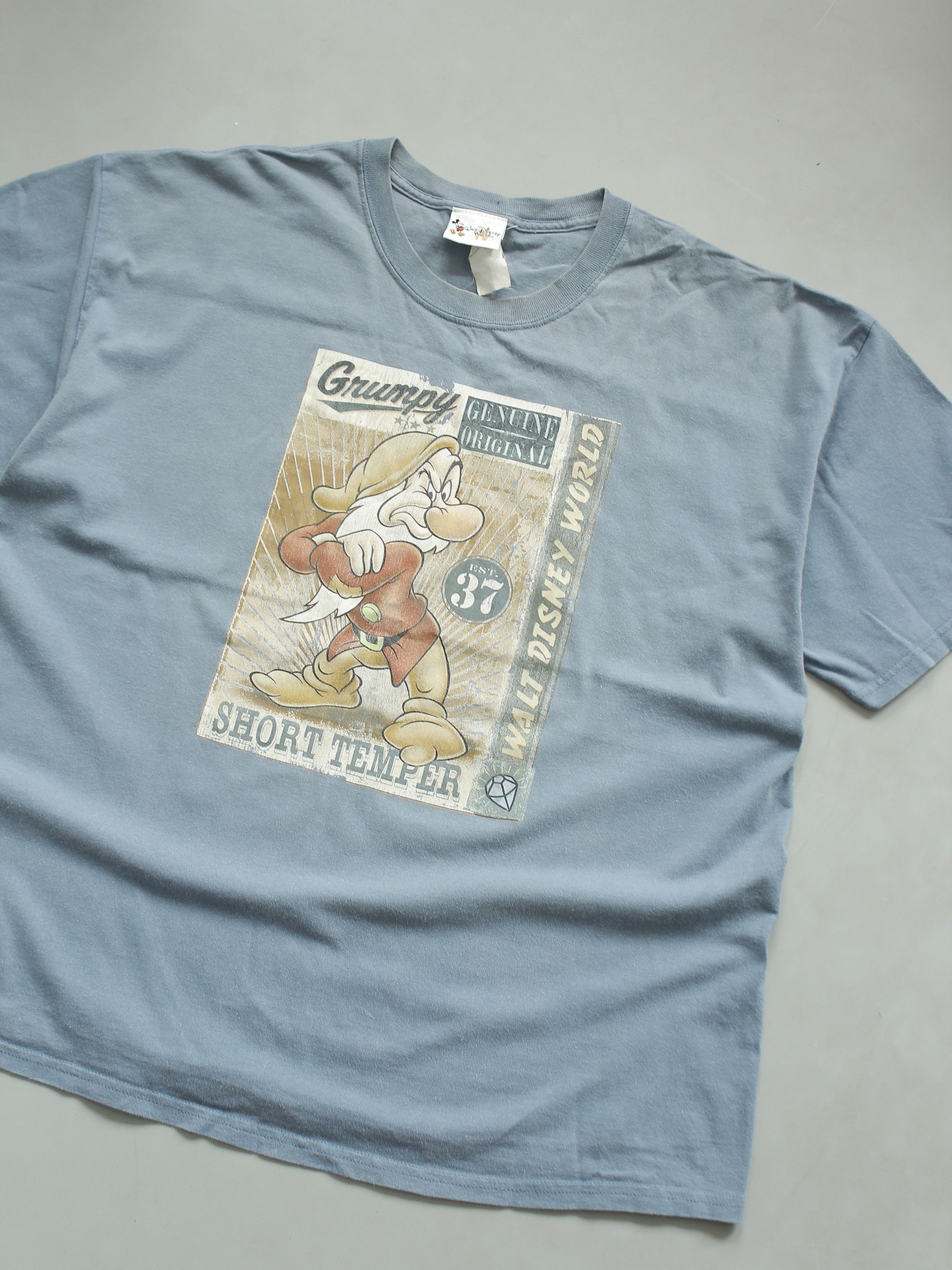 Disney × Vintage DISNEY WORLD VINTAGE T SHIRT GRUMPY BIG SIZE OVERSIZE 2XL Size US XXL / EU 58 / 5 - 2 Thumbnail
