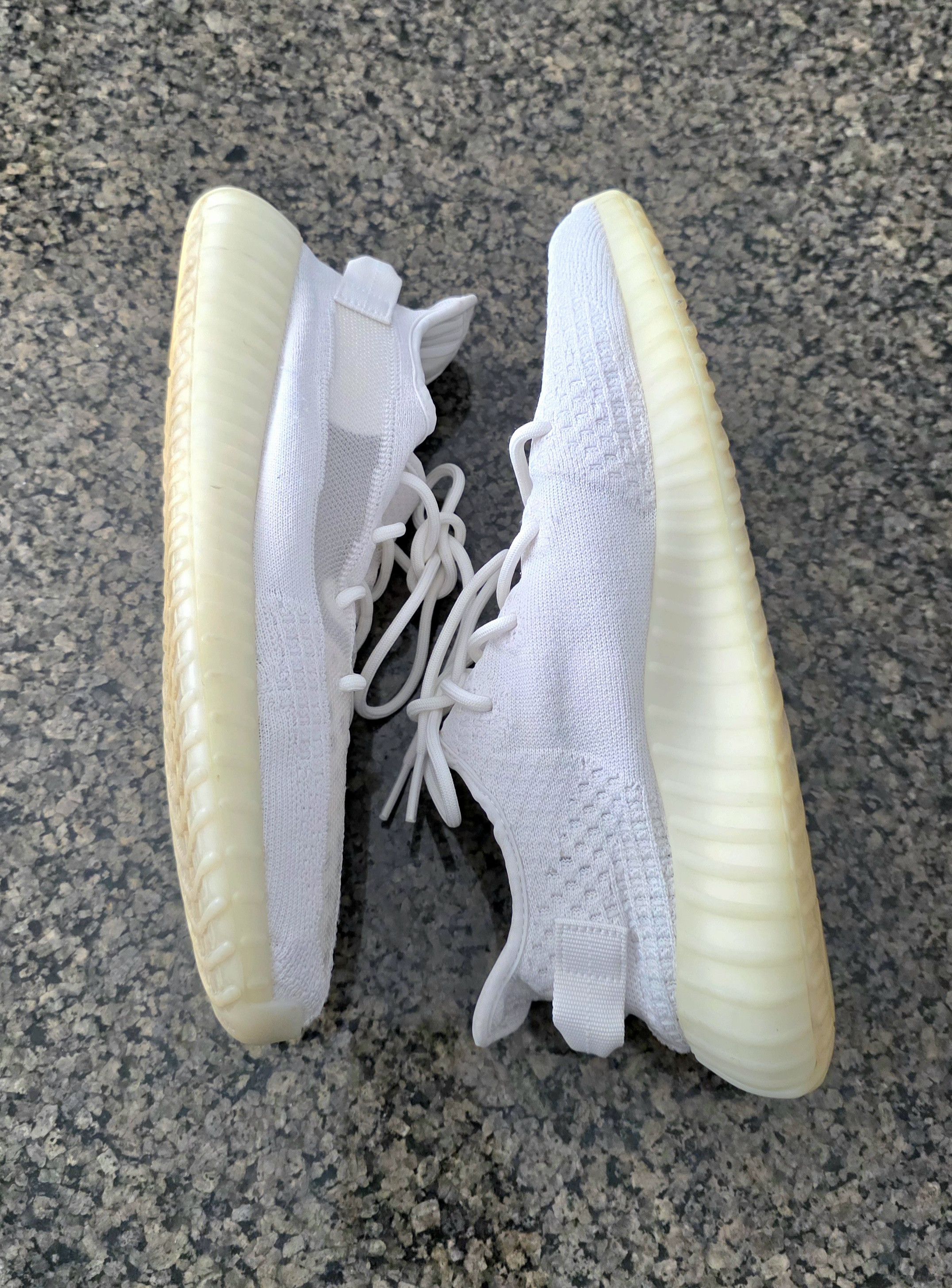 Adidas Adidas Yeezy 350 V2 Bone HQ6316 Size 13.5 Cream Size US 13 / EU 46 - 5 Thumbnail